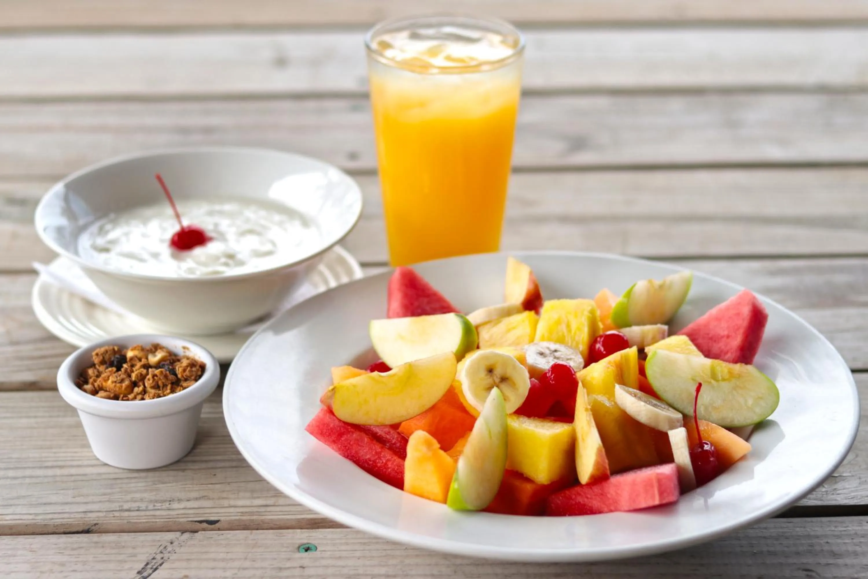 Breakfast in West End Dive Resort