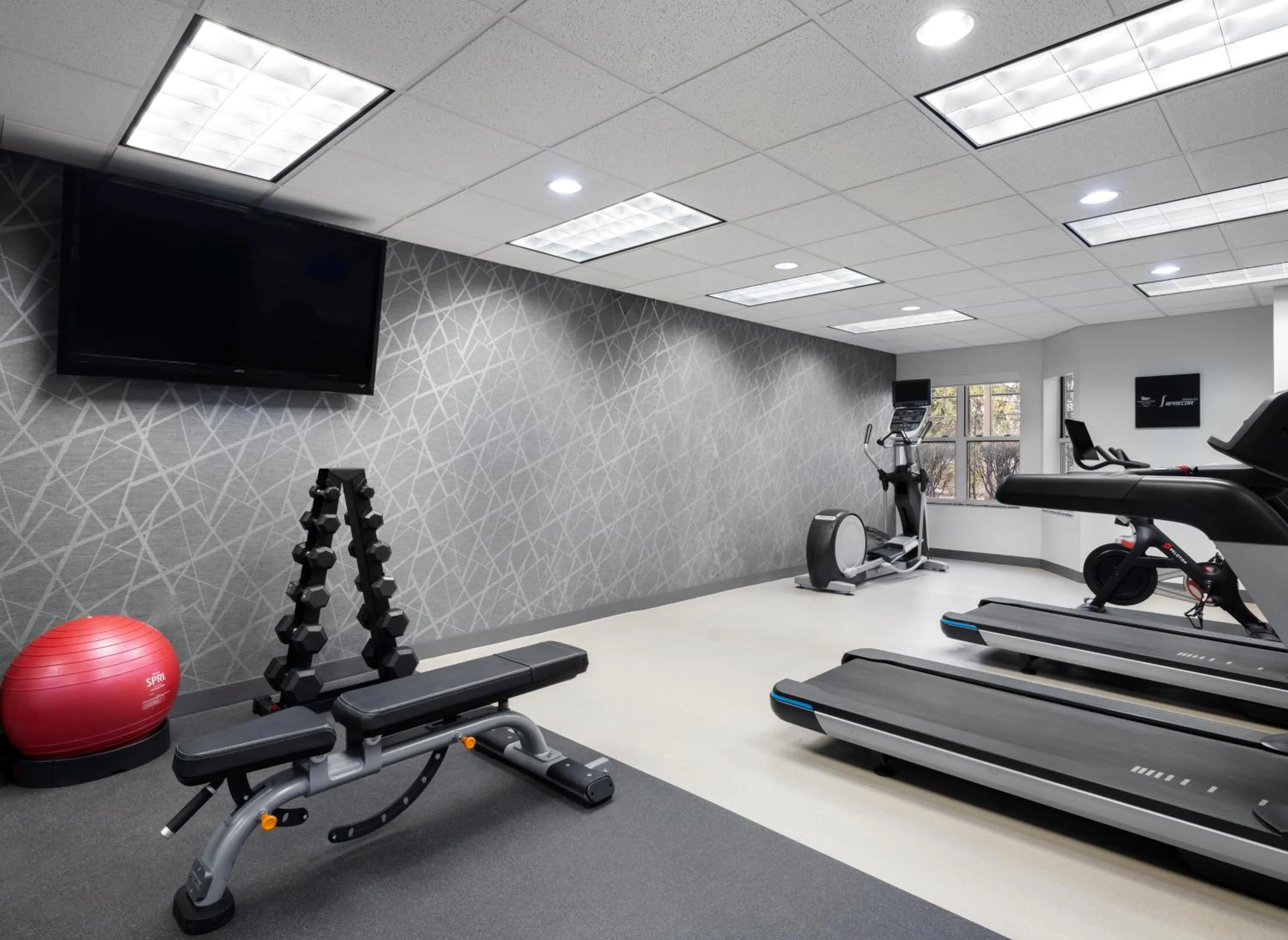 Fitness centre/facilities in Homewood Suites Columbus - Airport