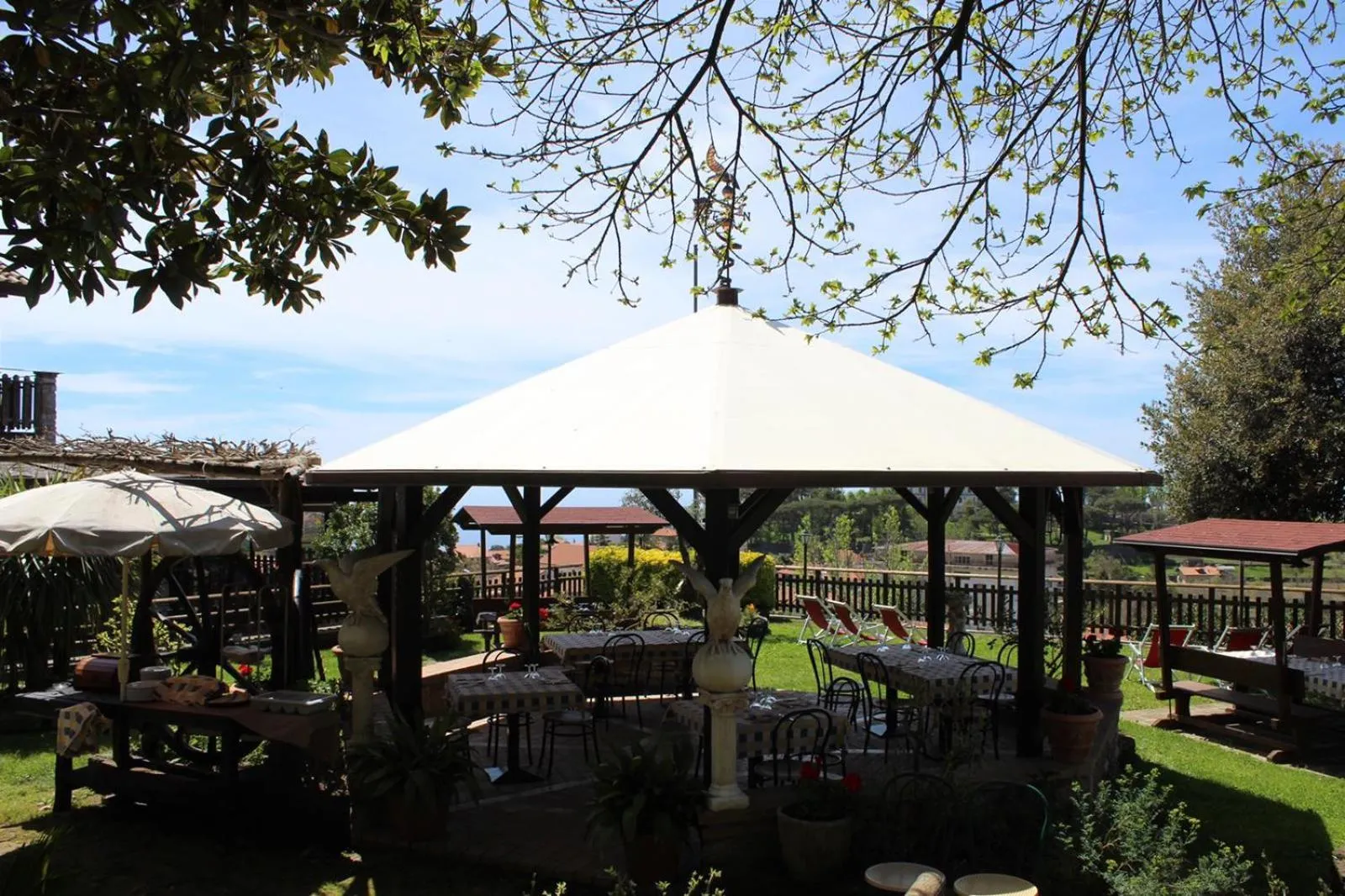 Garden in Agriturismo La Baita