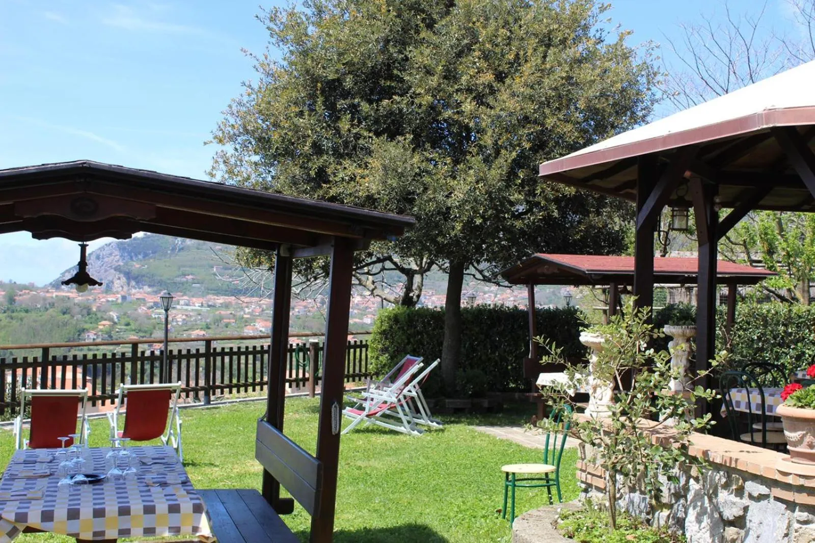 Garden in Agriturismo La Baita