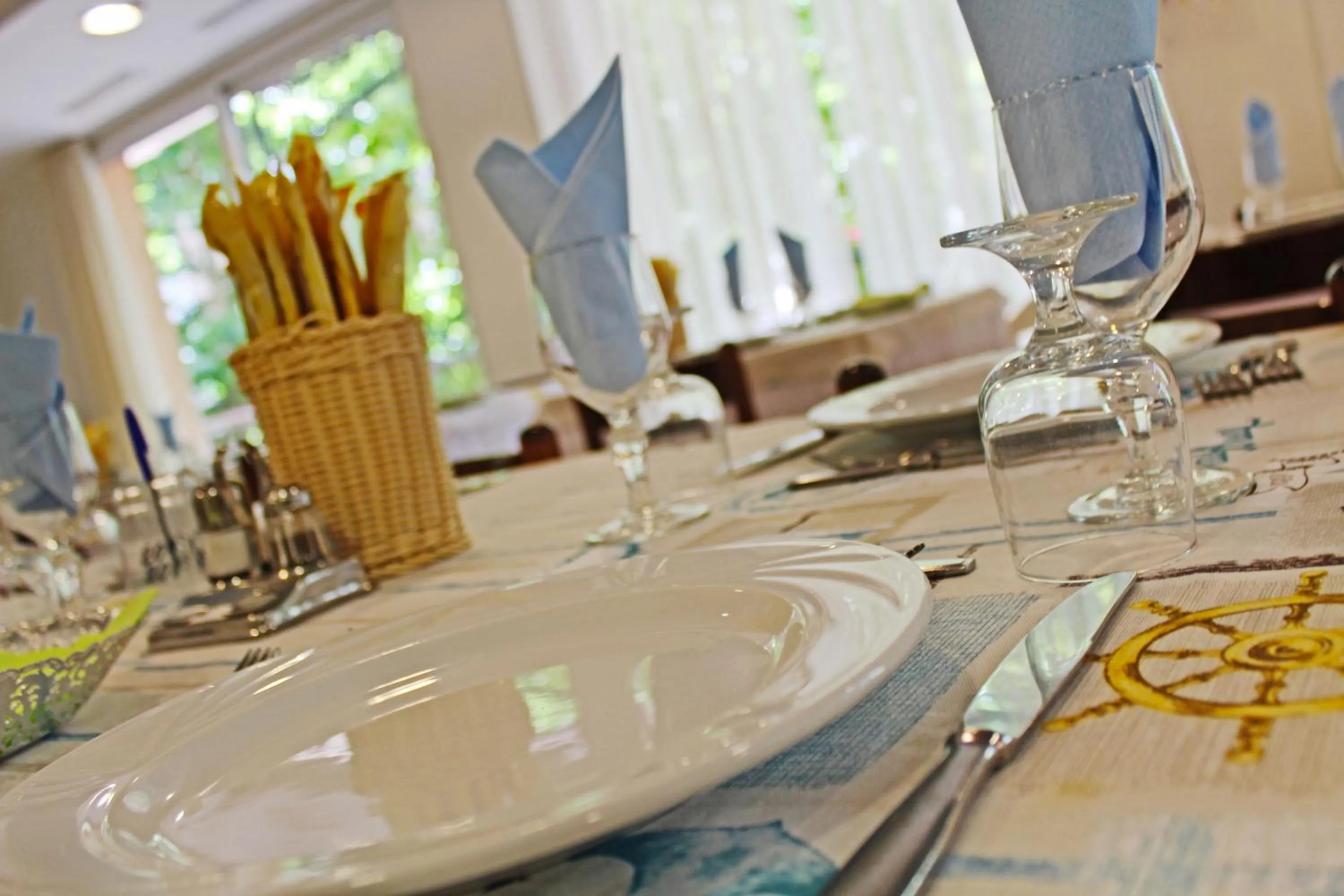 Restaurant/places to eat in Hotel Silvia