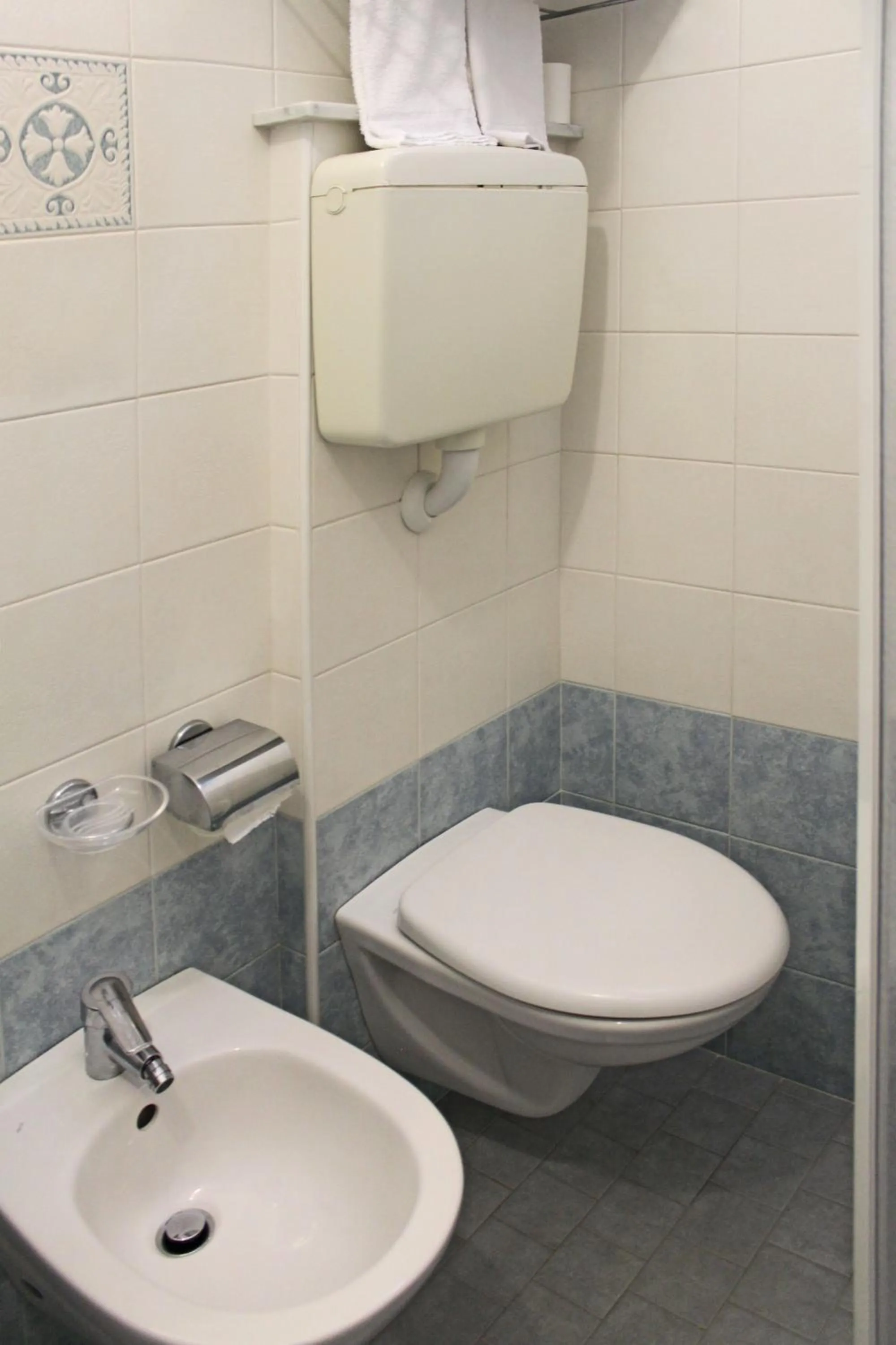 Toilet in Hotel Silvia