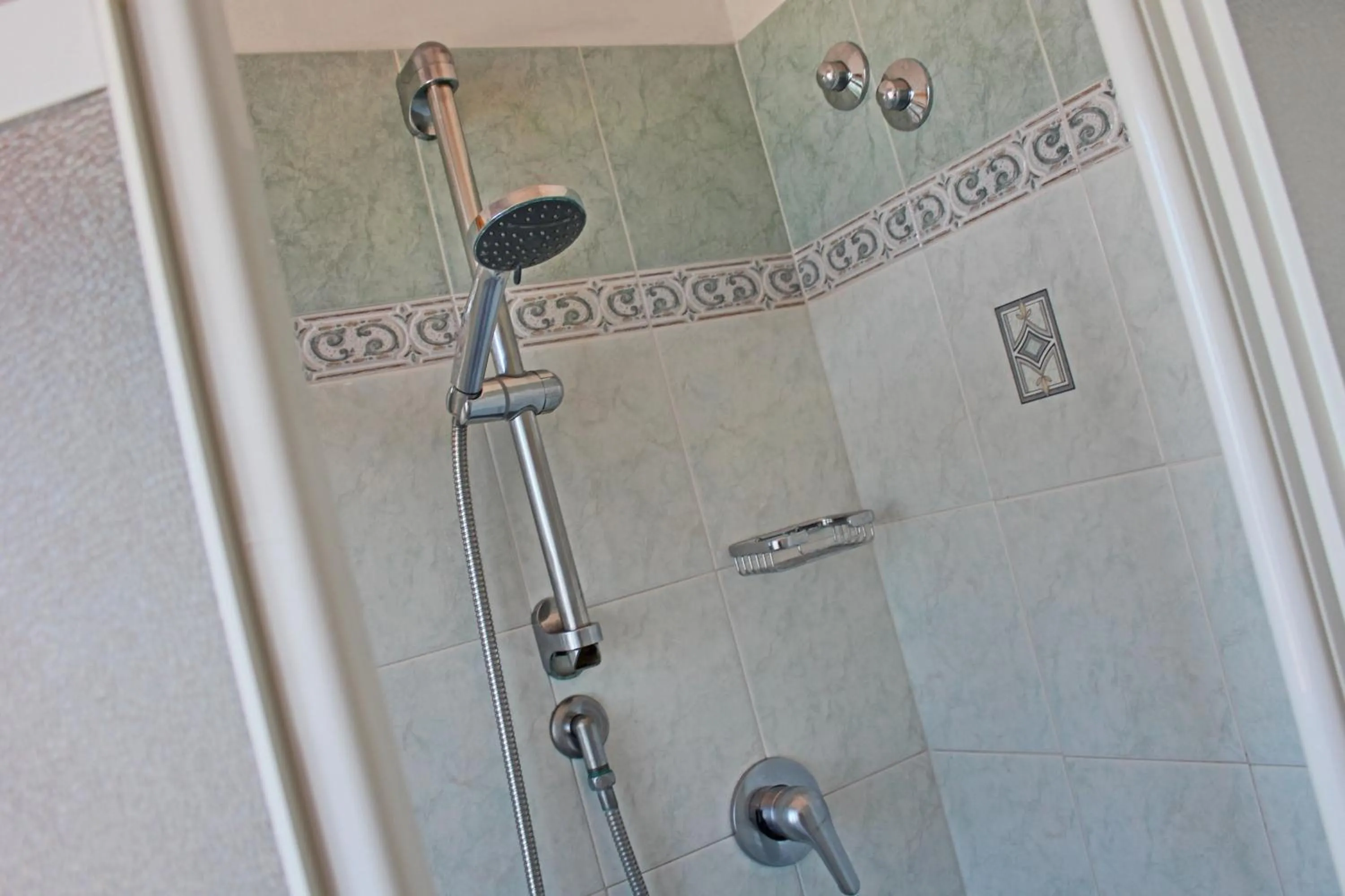 Shower in Hotel Silvia