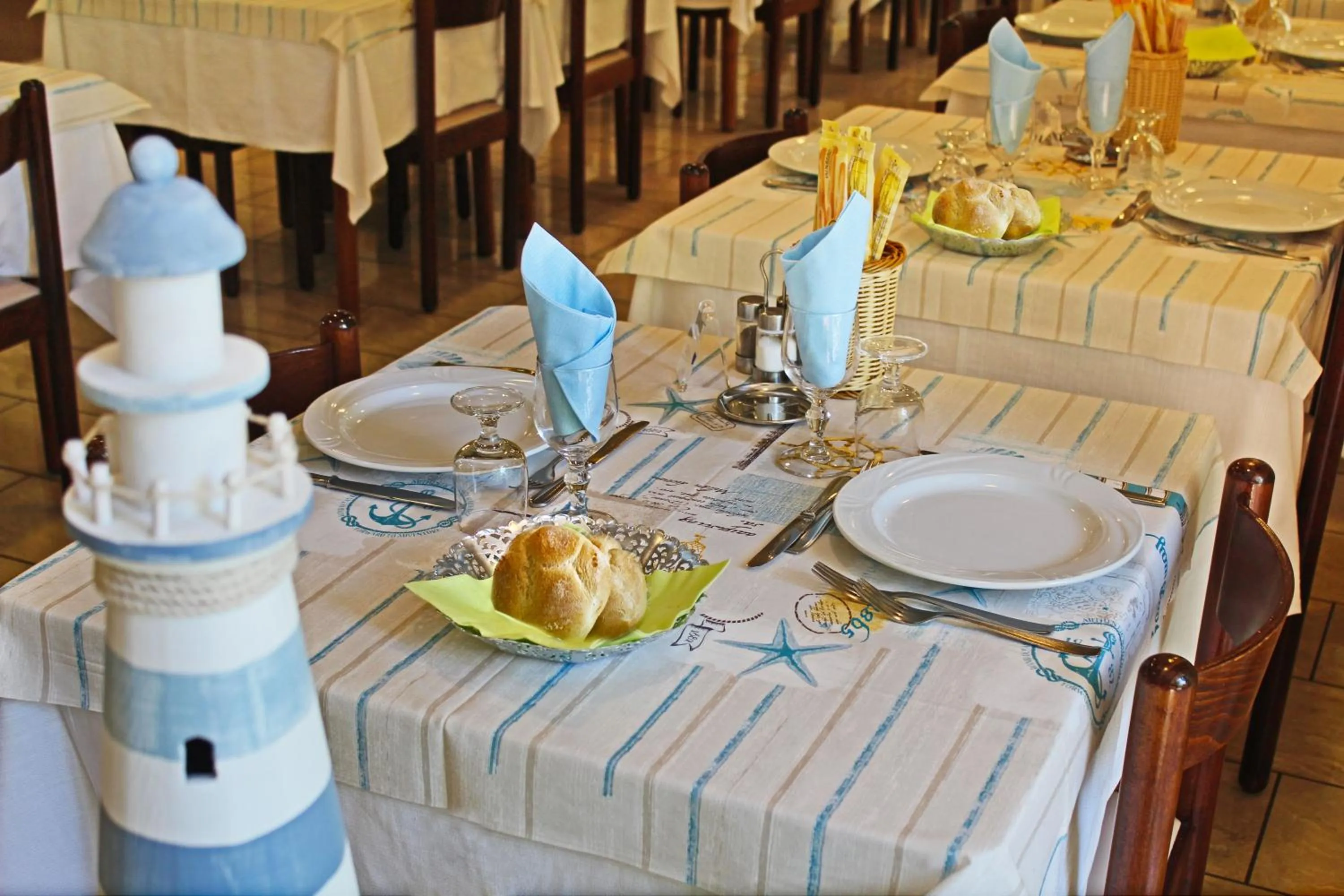 Restaurant/places to eat in Hotel Silvia