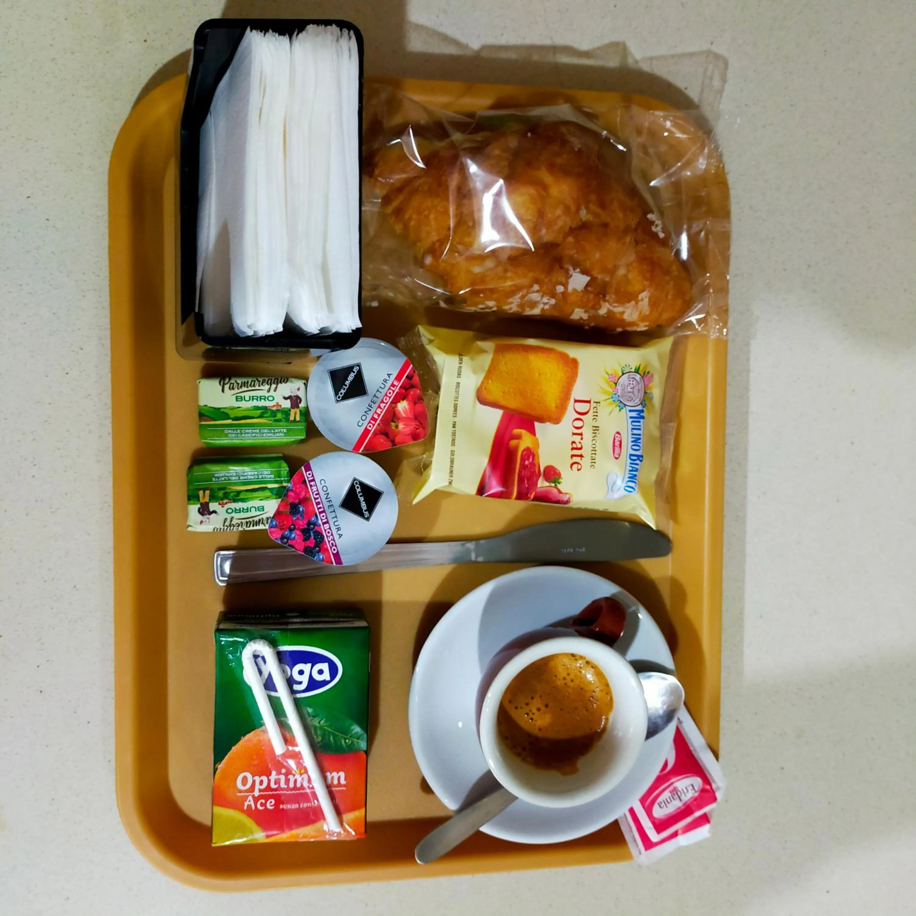 Italian breakfast in B&B Missi