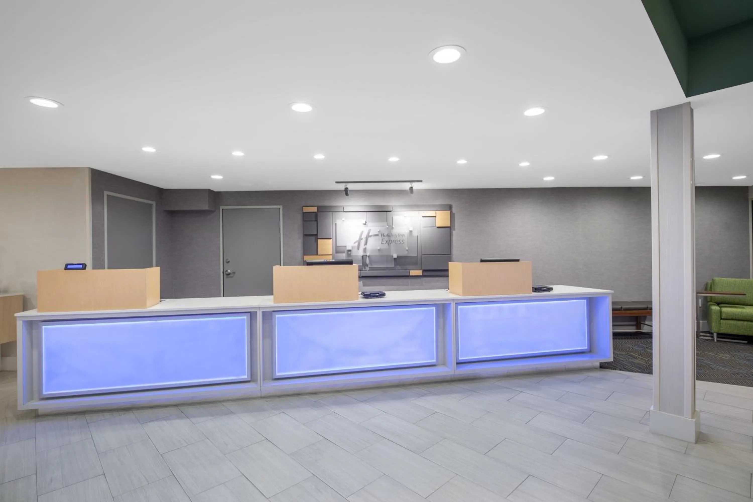 Property building in Holiday Inn Express San Diego Airport-Old Town by IHG