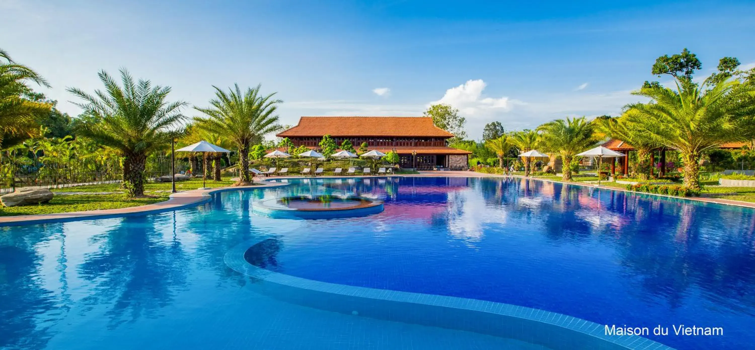Swimming pool in Maison Du VietNam Resort & Spa Swimming pool in Maison Du VietNam Resort & Spa