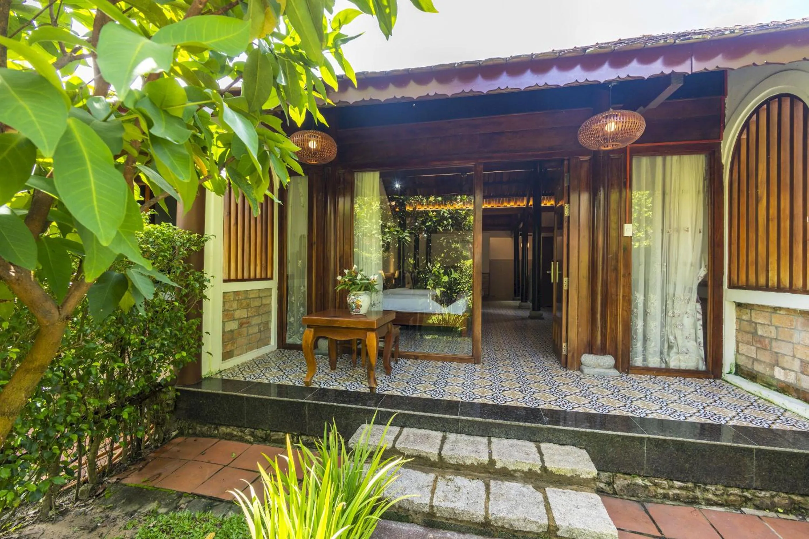 Garden in Maison Du VietNam Resort & Spa