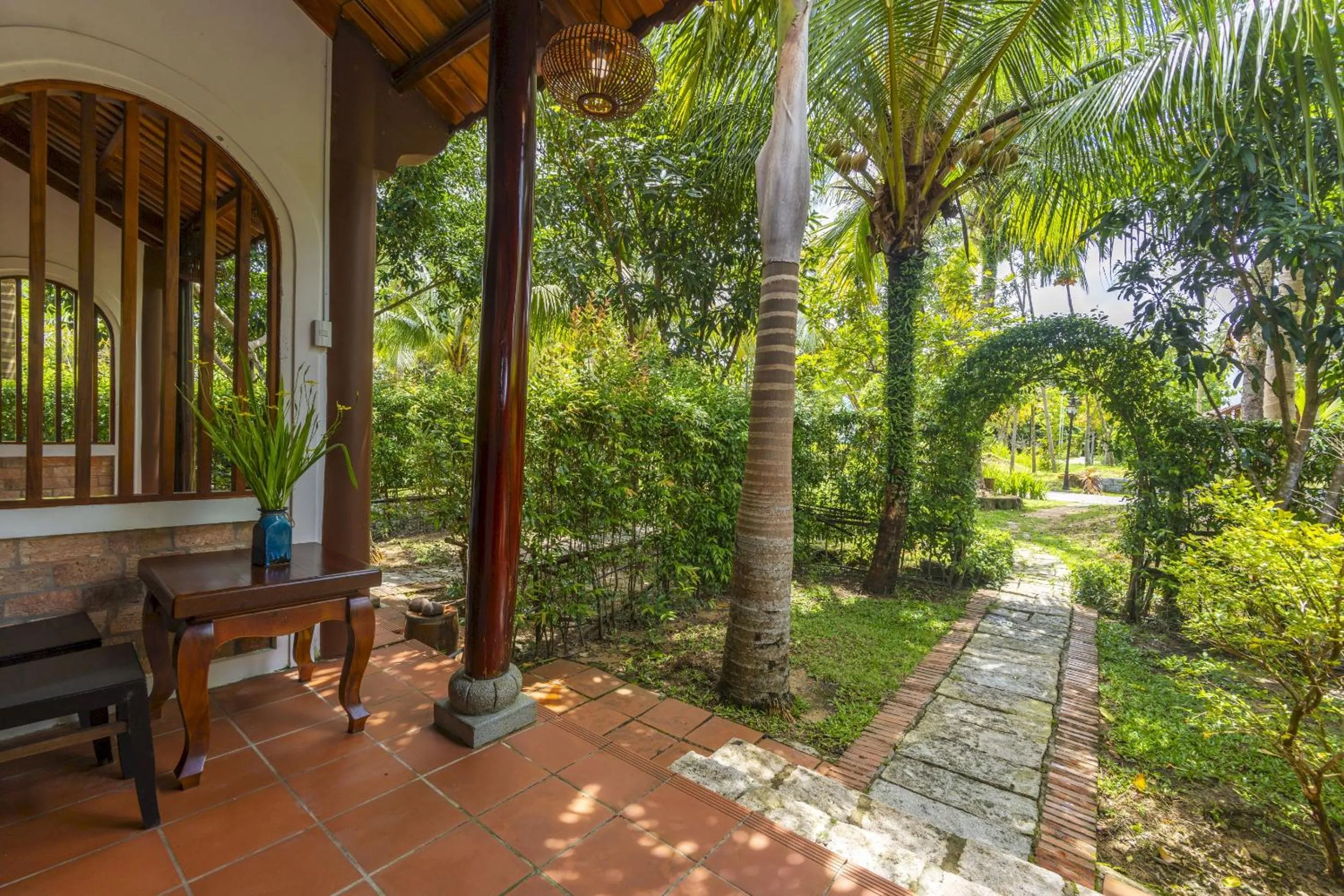 Patio in Maison Du VietNam Resort & Spa