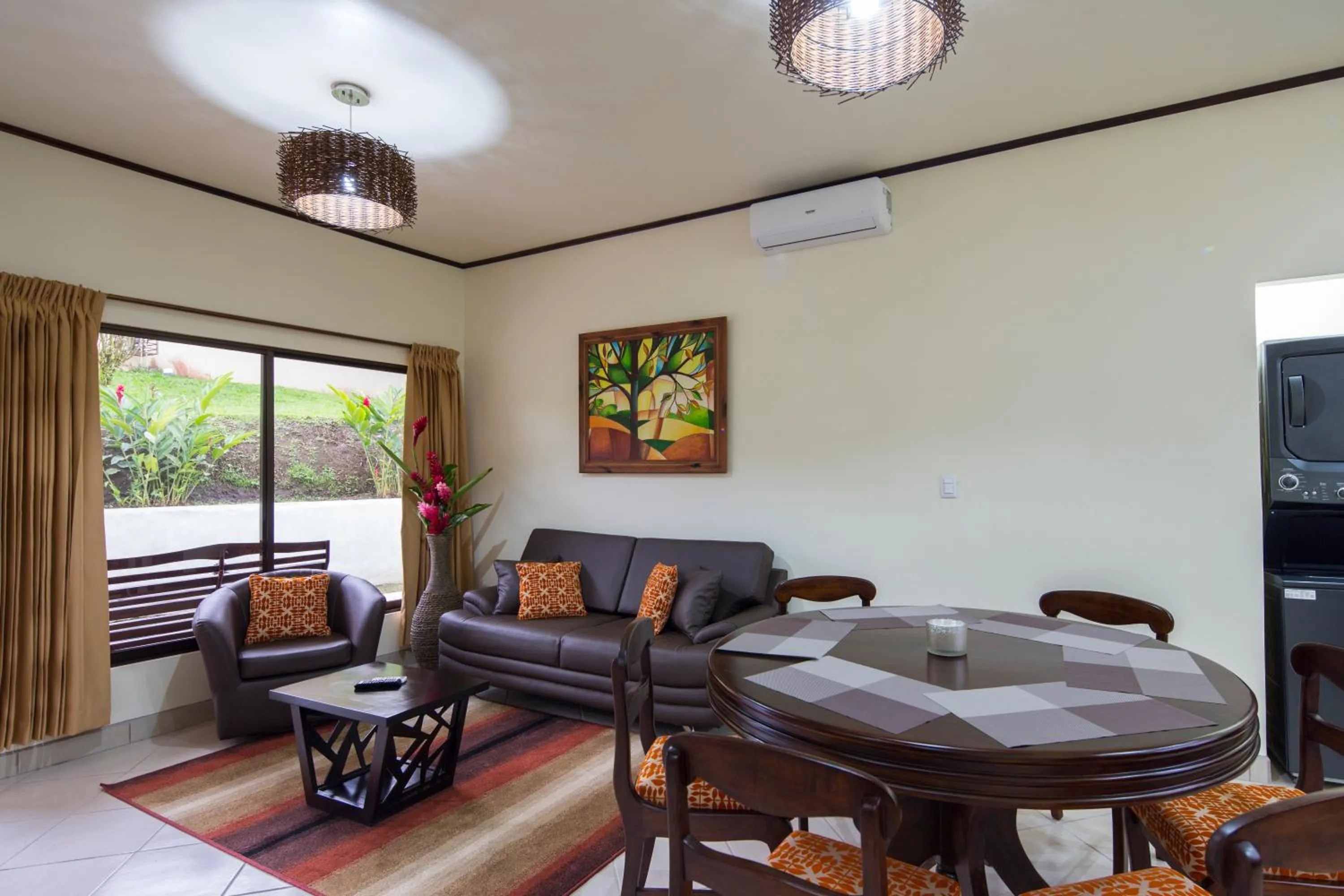 Living room in Arenal Volcano Inn