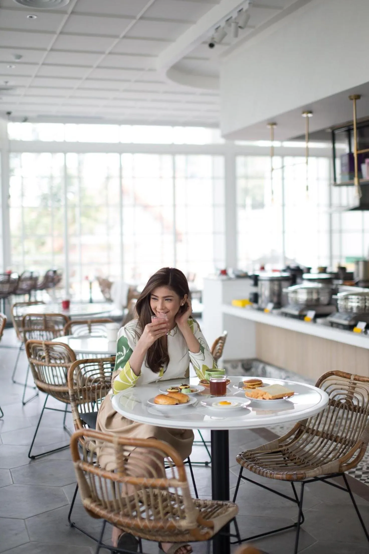 Restaurant/places to eat in Kampi Hotel Tunjungan - Surabaya