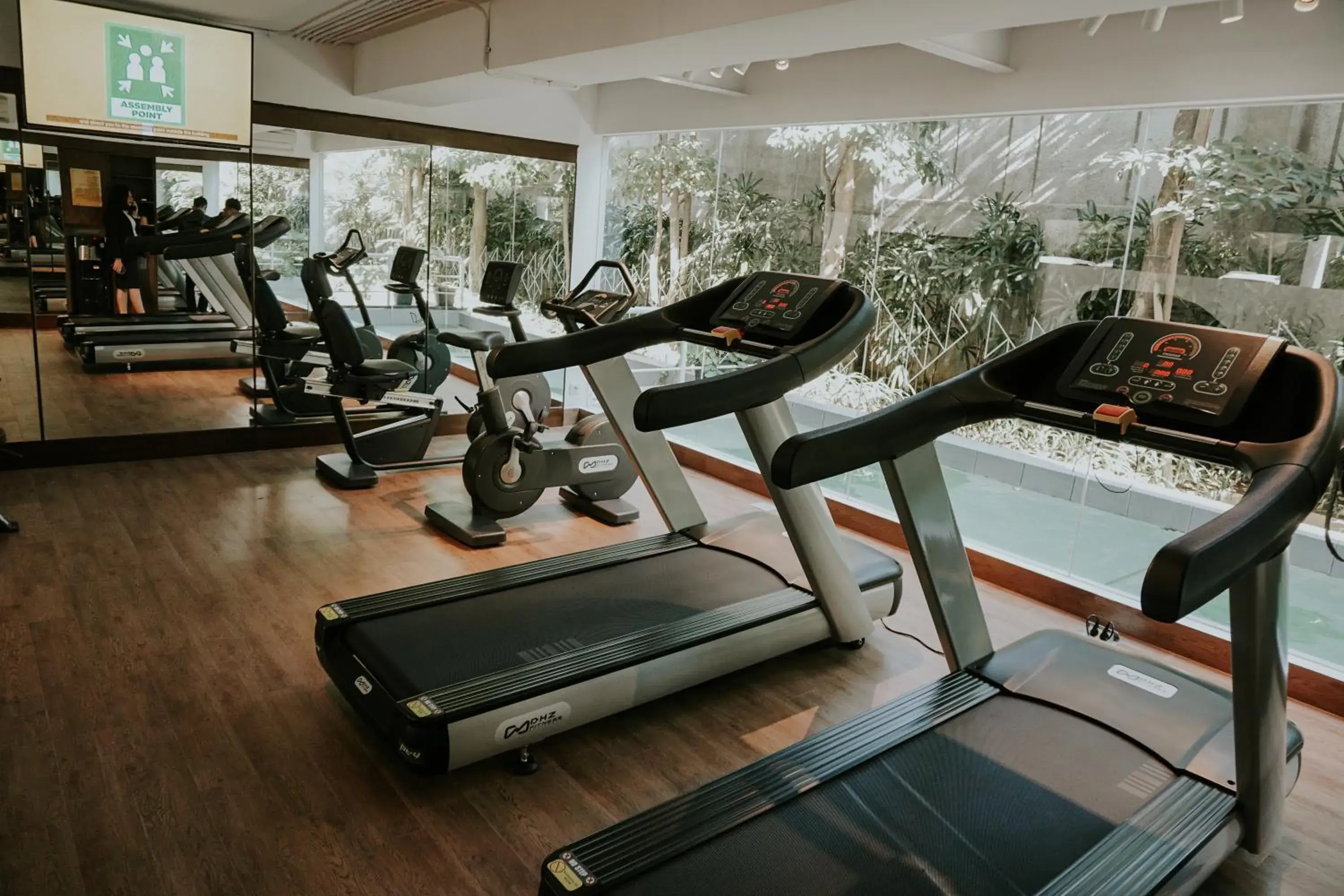 Fitness centre/facilities, Fitness Center/Facilities in Hotel Kampi Tunjungan - Surabaya