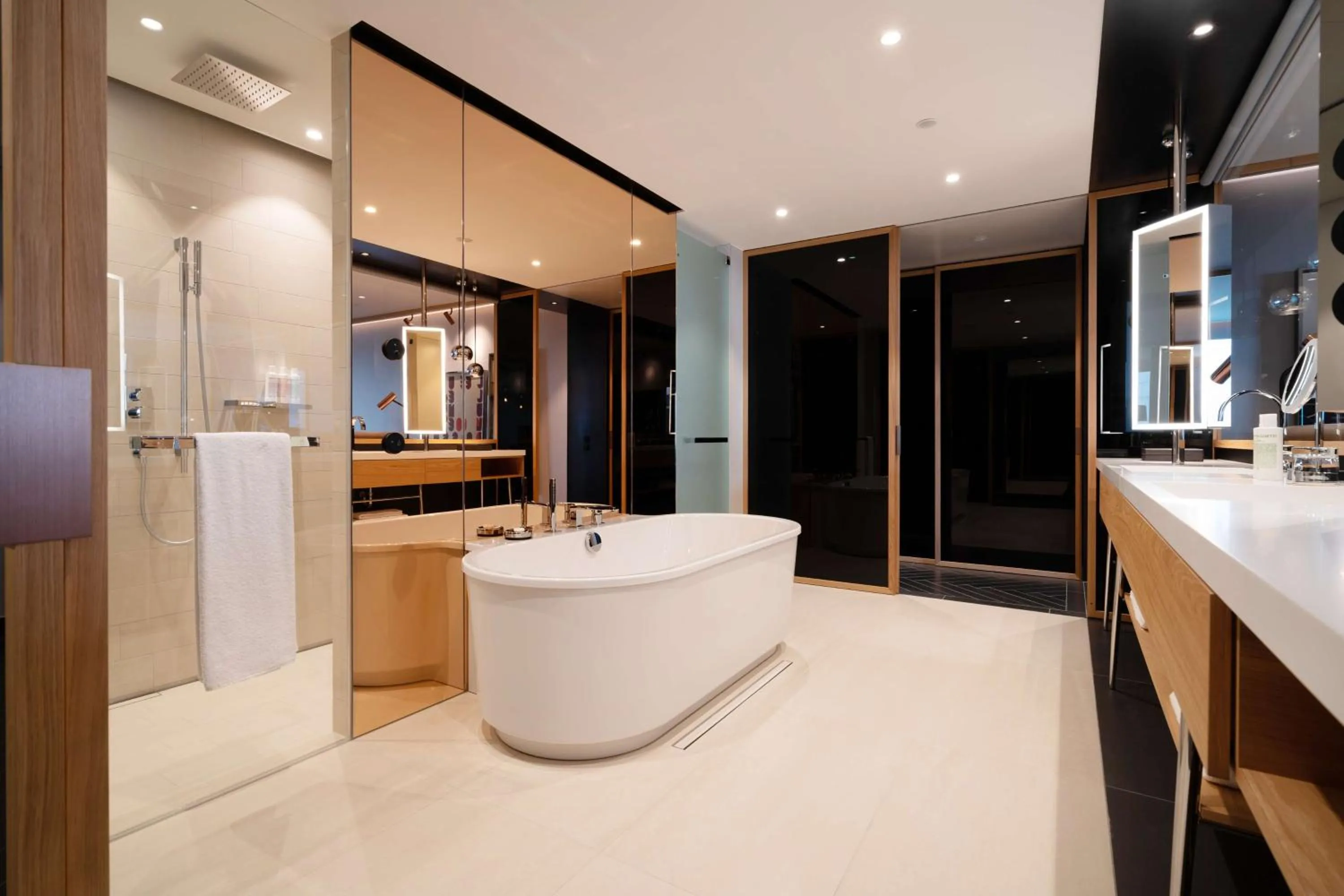 Photo of the whole room in Andaz Munich Schwabinger Tor, By Hyatt