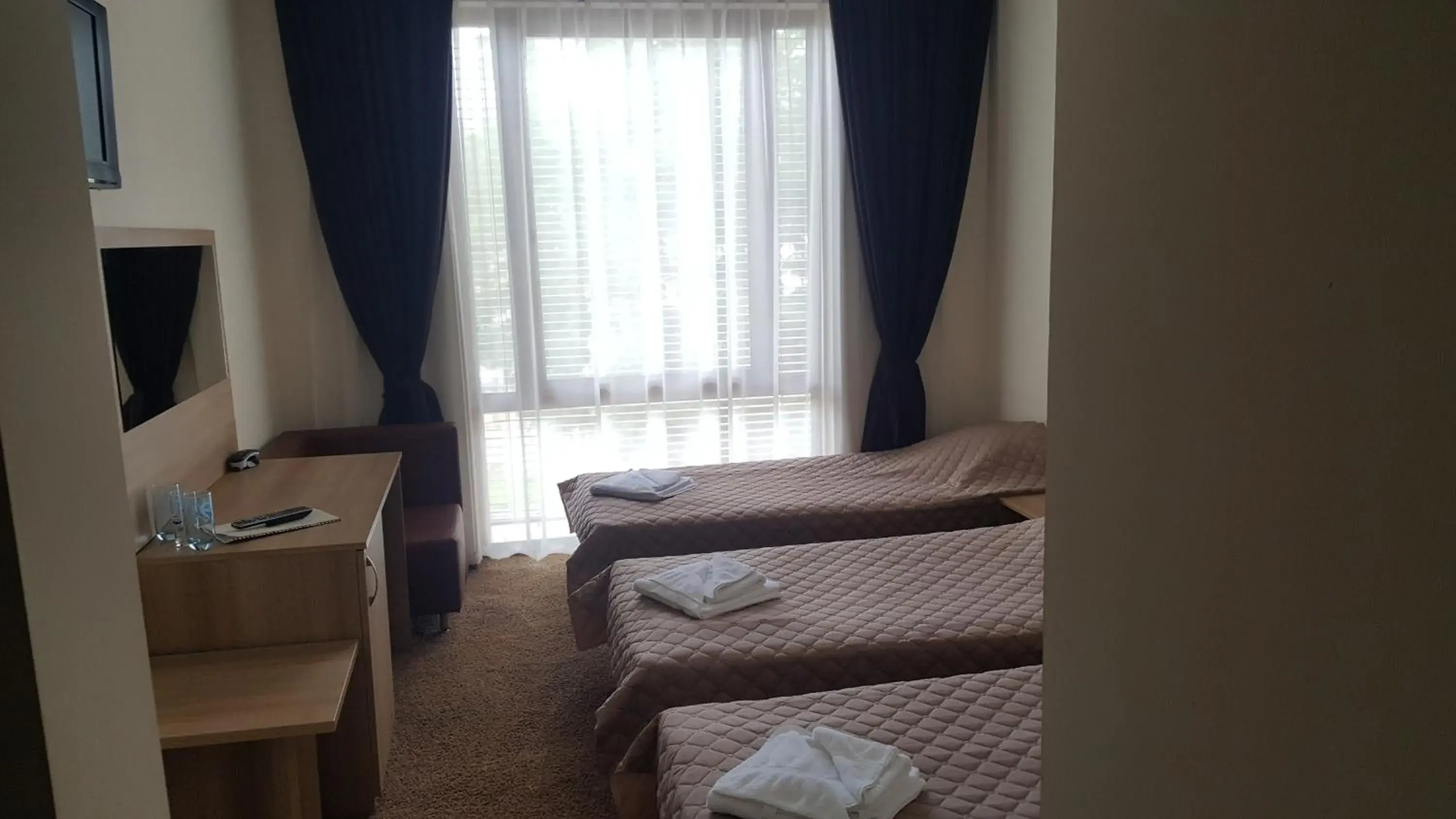 Standard Triple Room - single occupancy in Hotel Liani Standard Triple Room - single occupancy in Hotel Liani