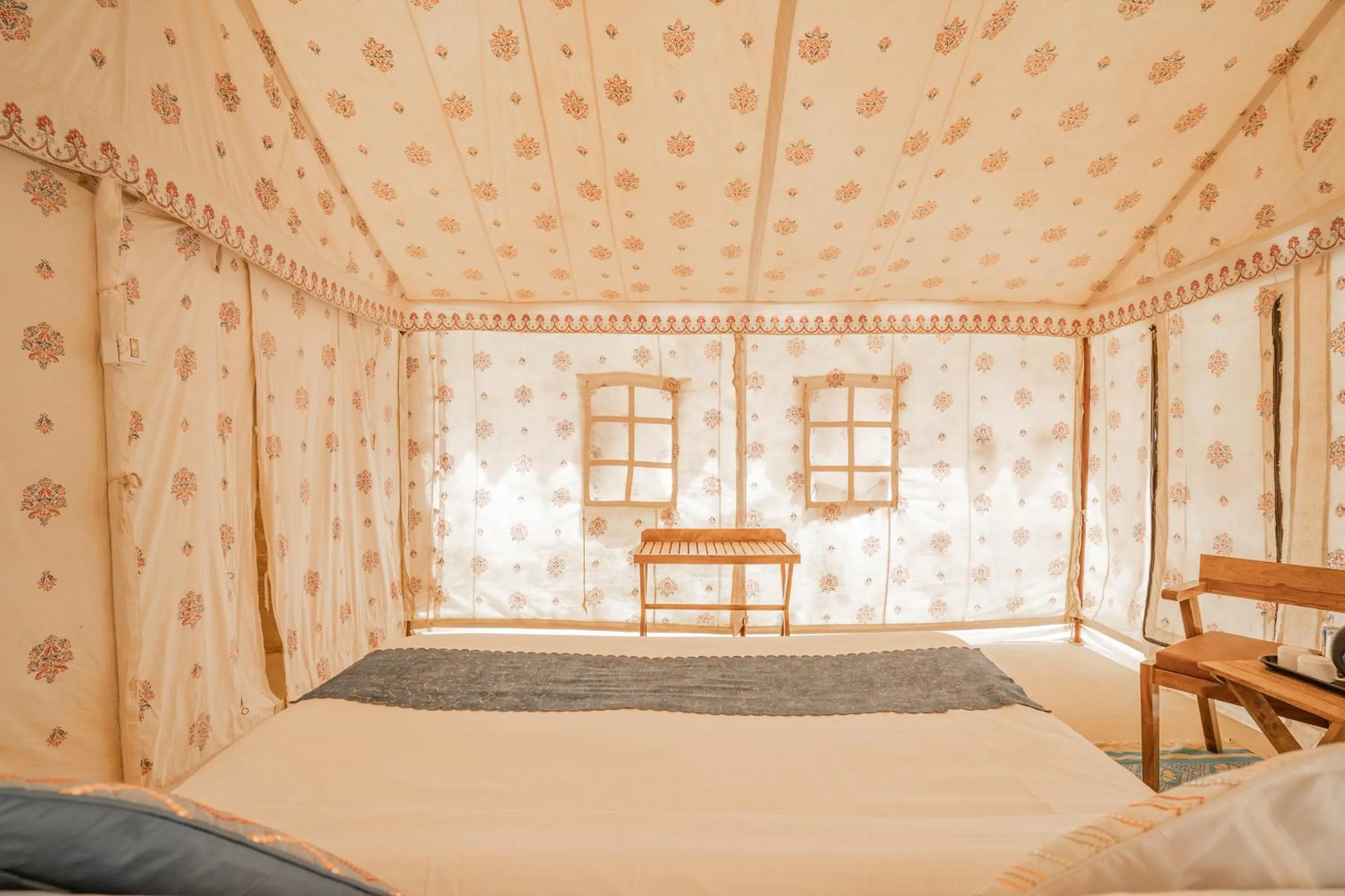 Bed in Tripli Hotels Stay Inn Resort Jaisalmer