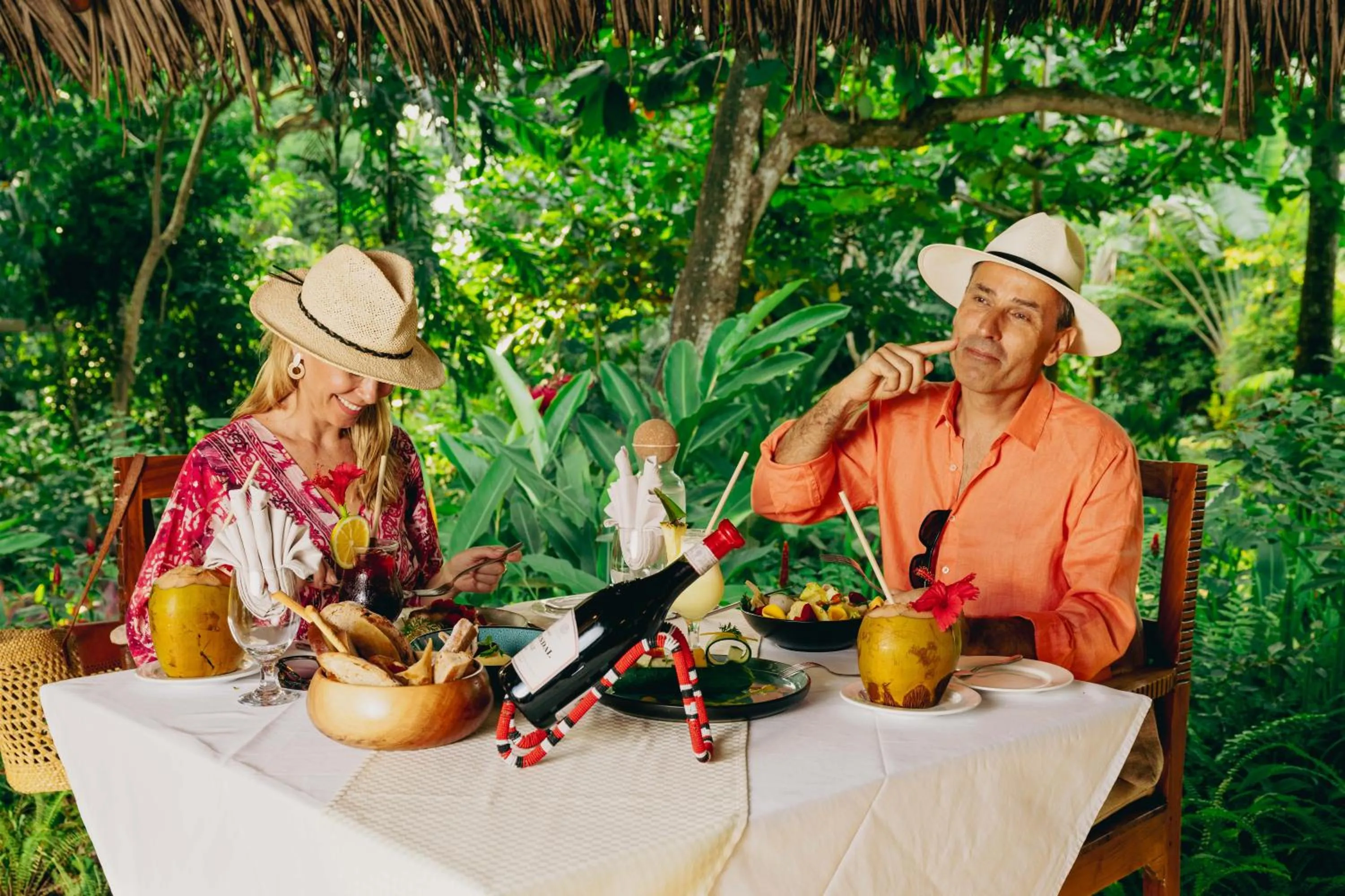 Restaurant/places to eat in Zanzi Resort Private Paradise