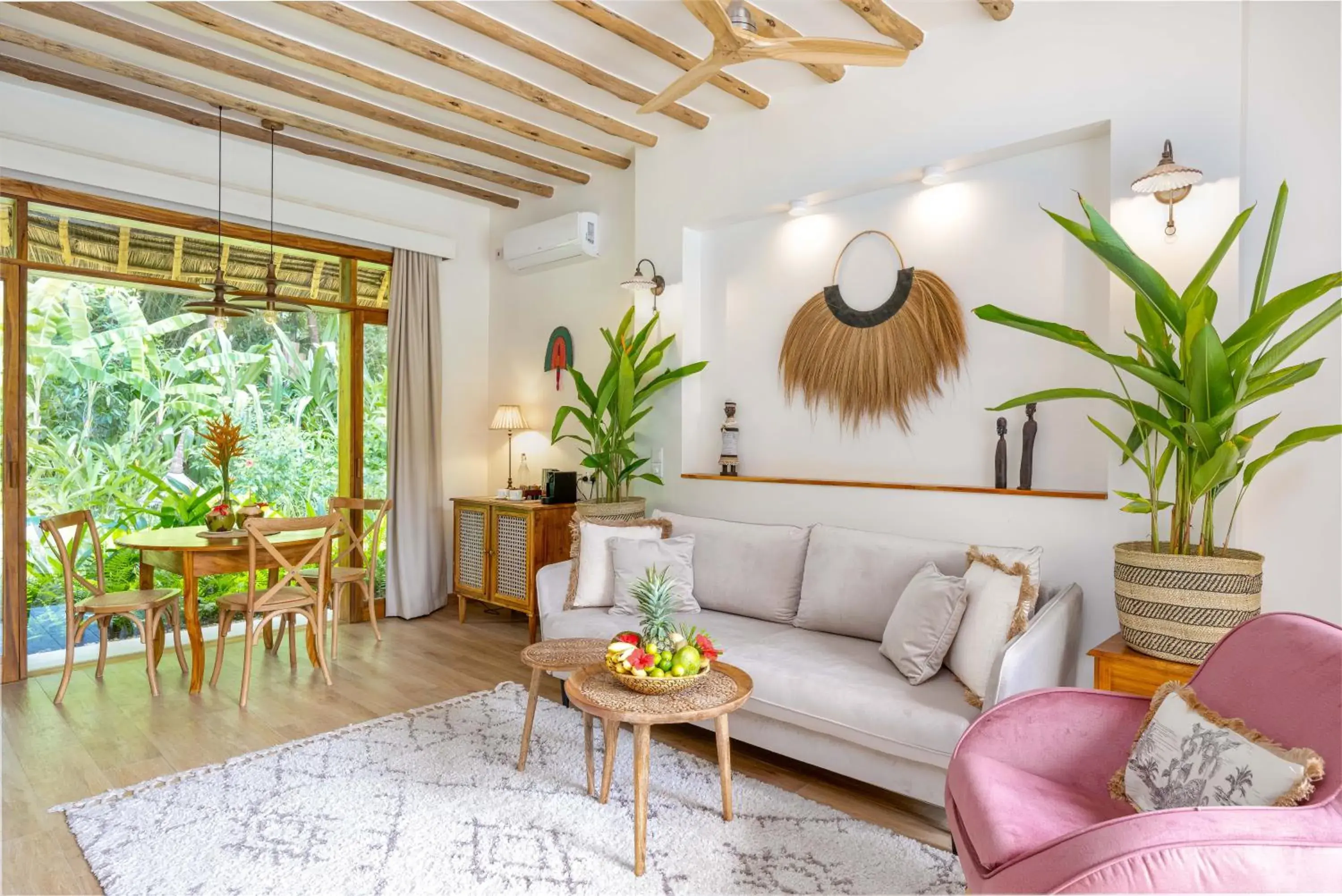 Living room in Zanzi Resort Private Paradise Living room in Zanzi Resort Private Paradise