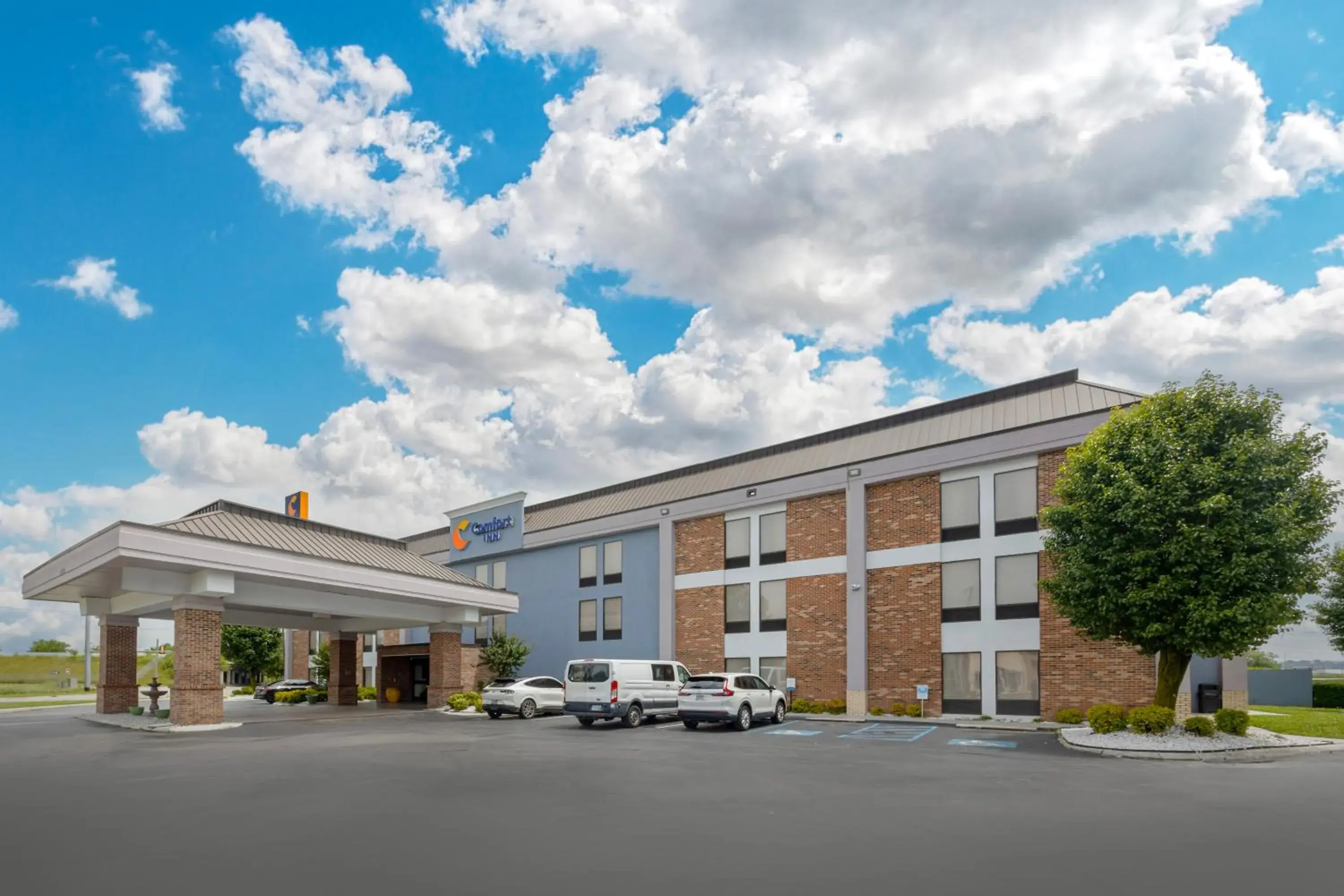 Property building in Comfort Inn Chattanooga Downtown Southside Property building in Comfort Inn Chattanooga Downtown Southside