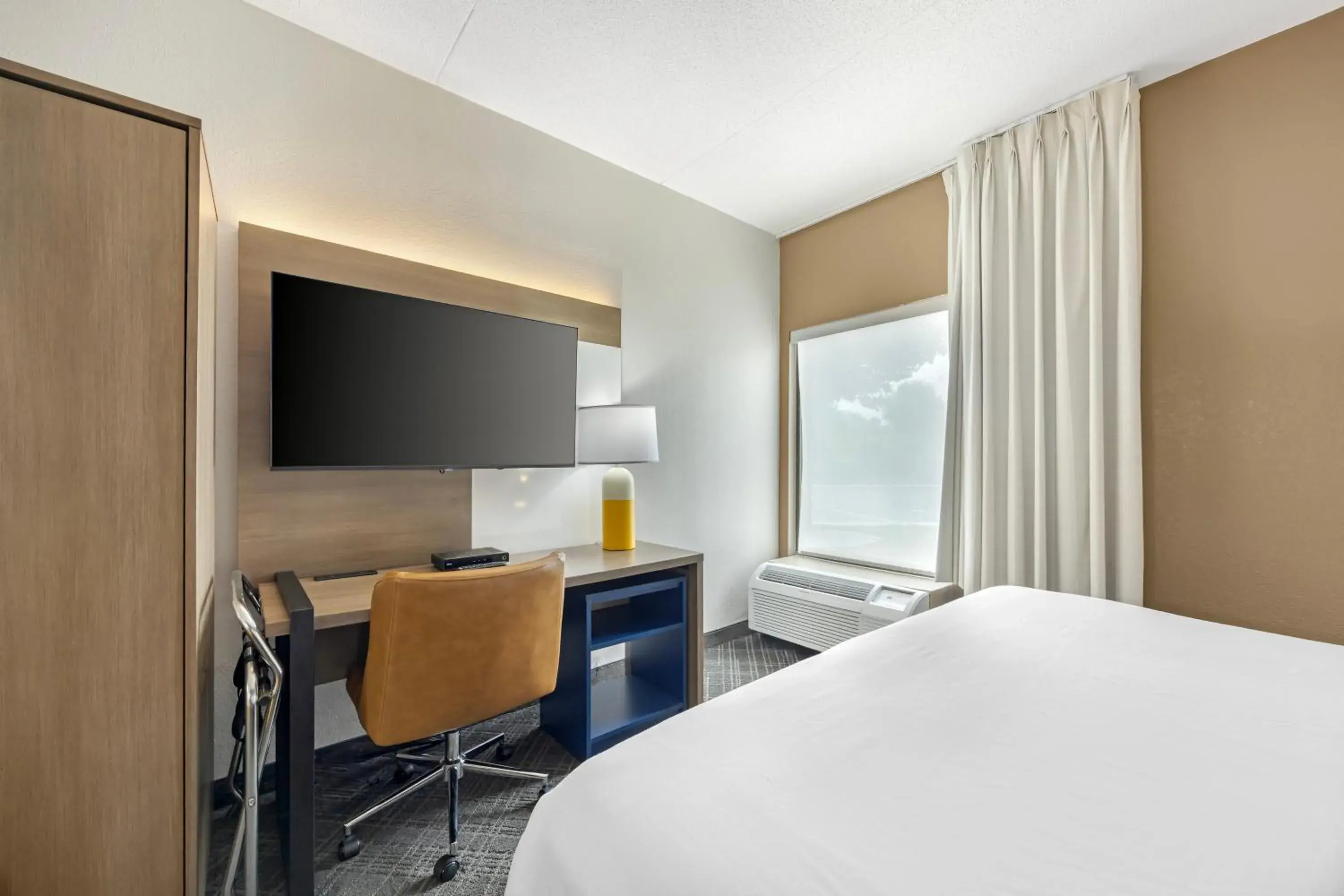 Bedroom, Bed in Comfort Inn Chattanooga Downtown Southside Bedroom, Bed in Comfort Inn Chattanooga Downtown Southside