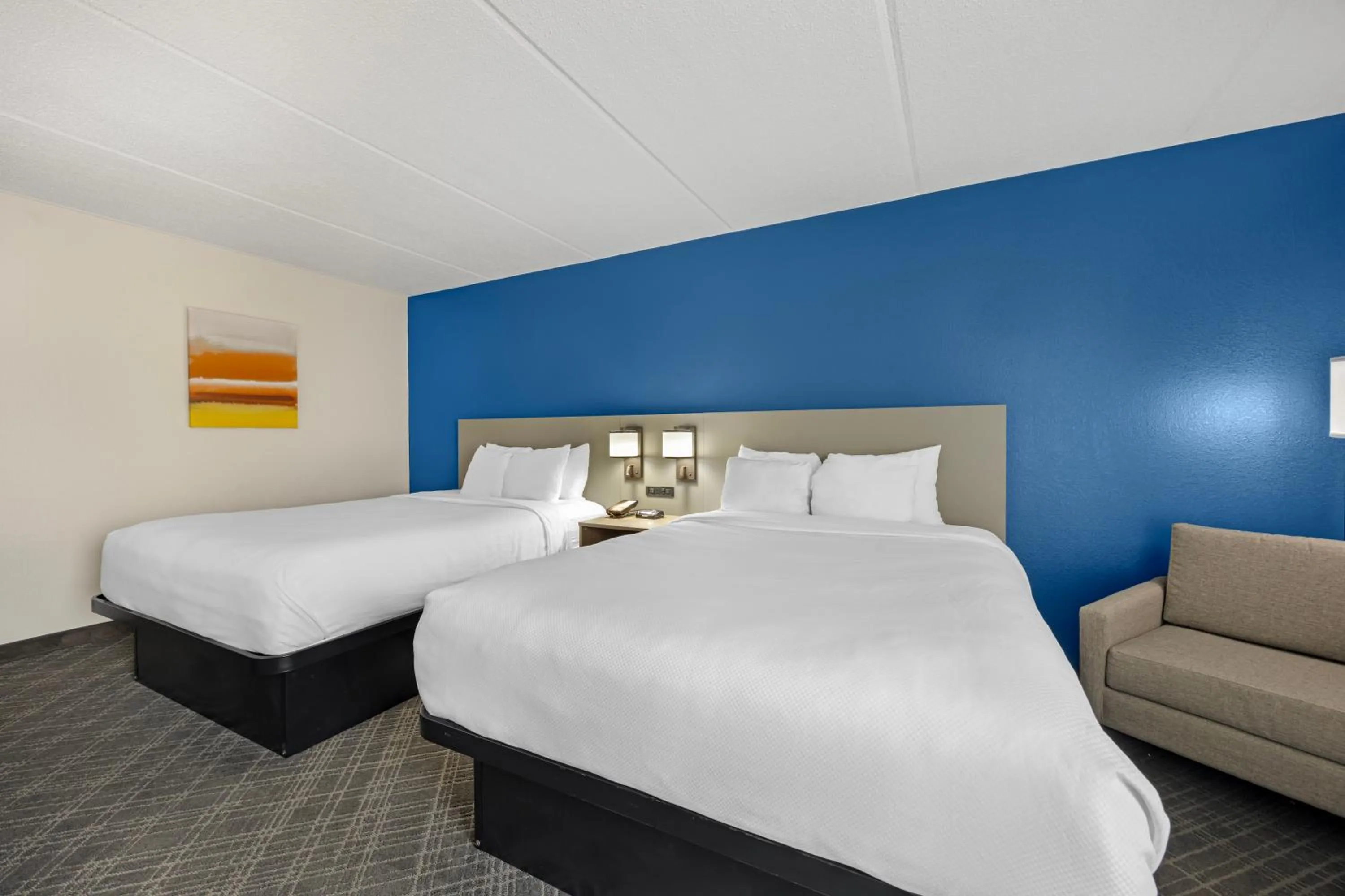 Bed in Comfort Inn Chattanooga Downtown Southside