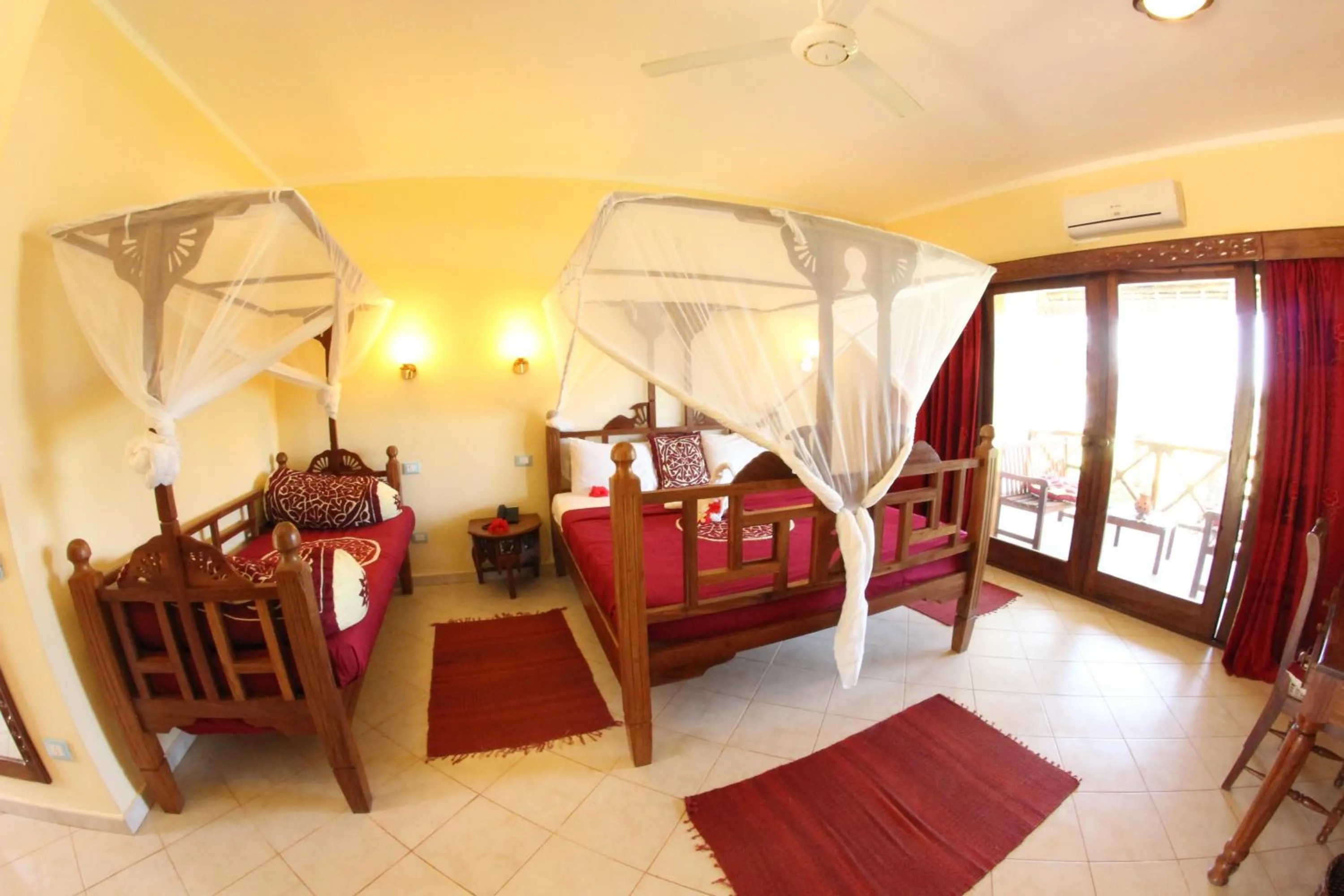 Photo of the whole room in Uroa Bay Beach Resort