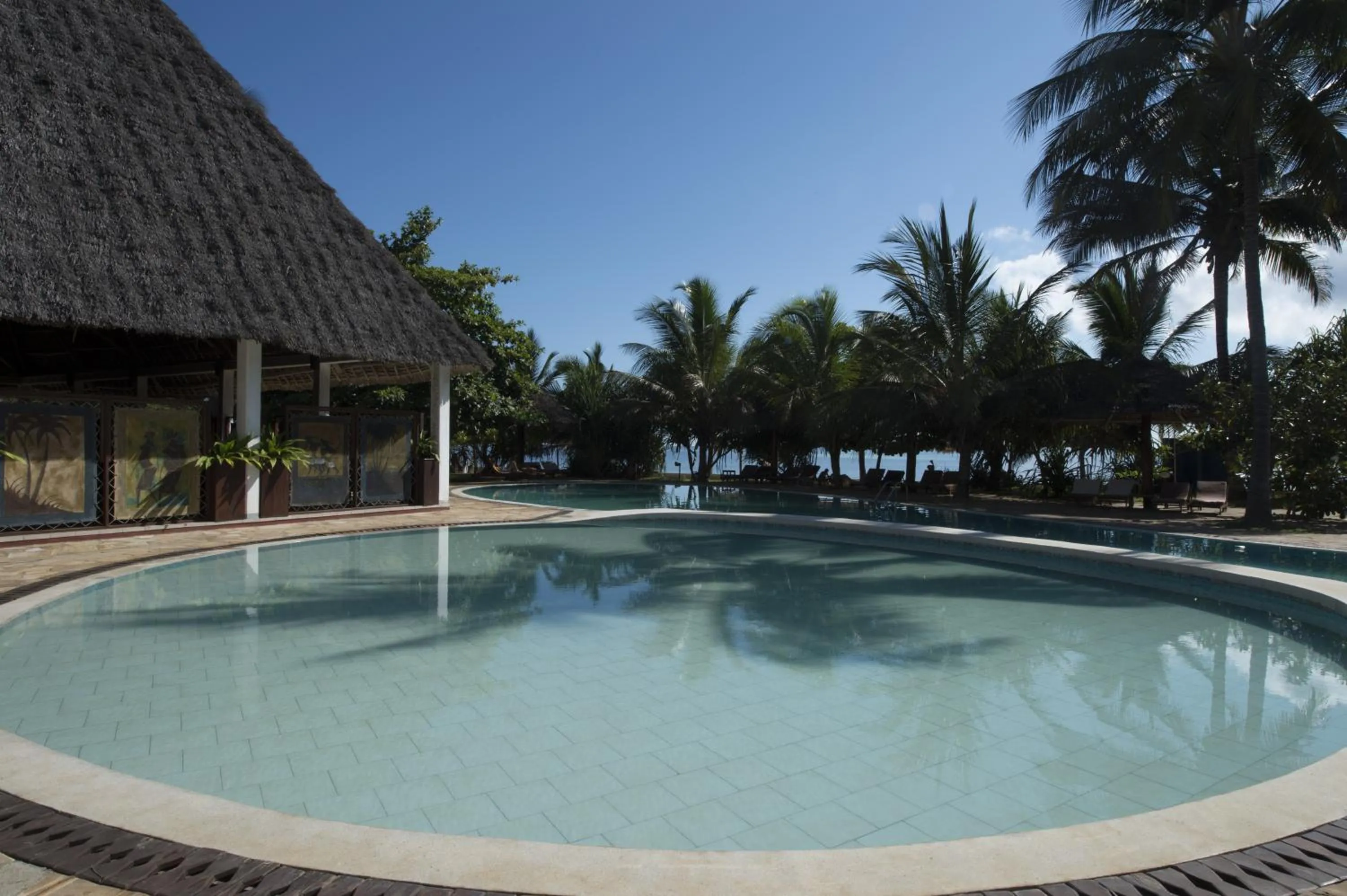 Swimming pool in Uroa Bay Beach Resort