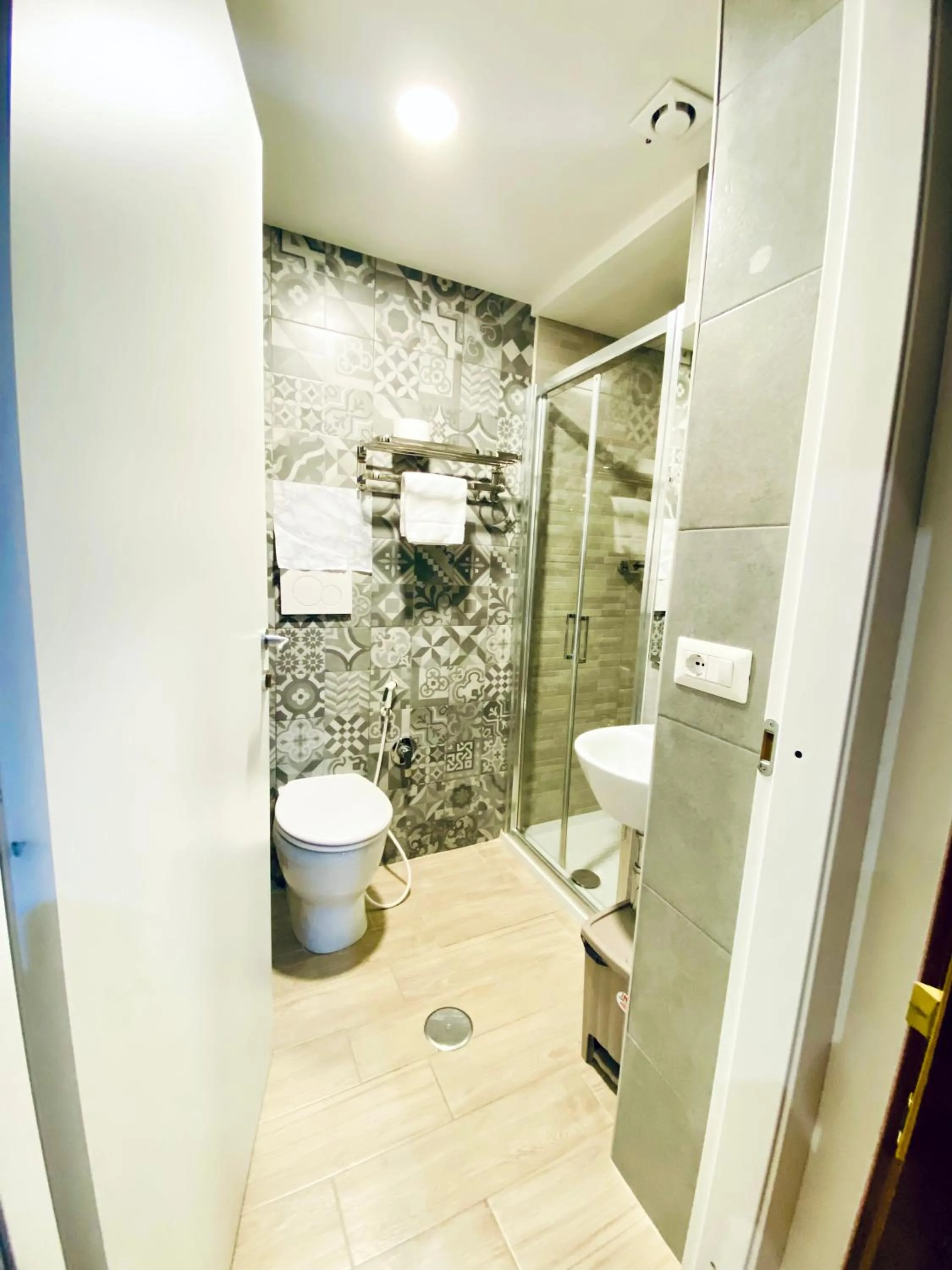 Shower in Tawhid Accomodation