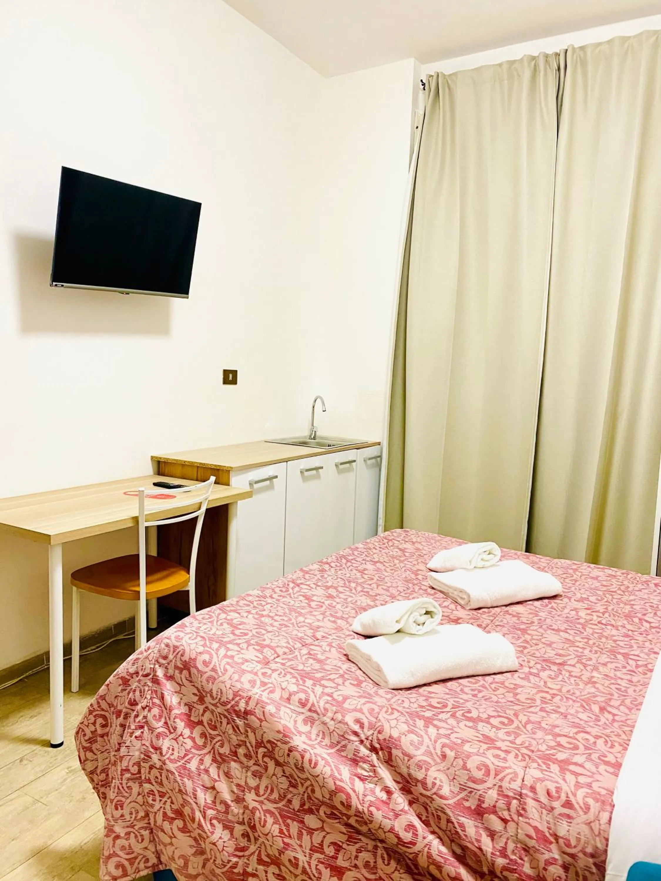 TV and multimedia, Bed in Tawhid Accomodation
