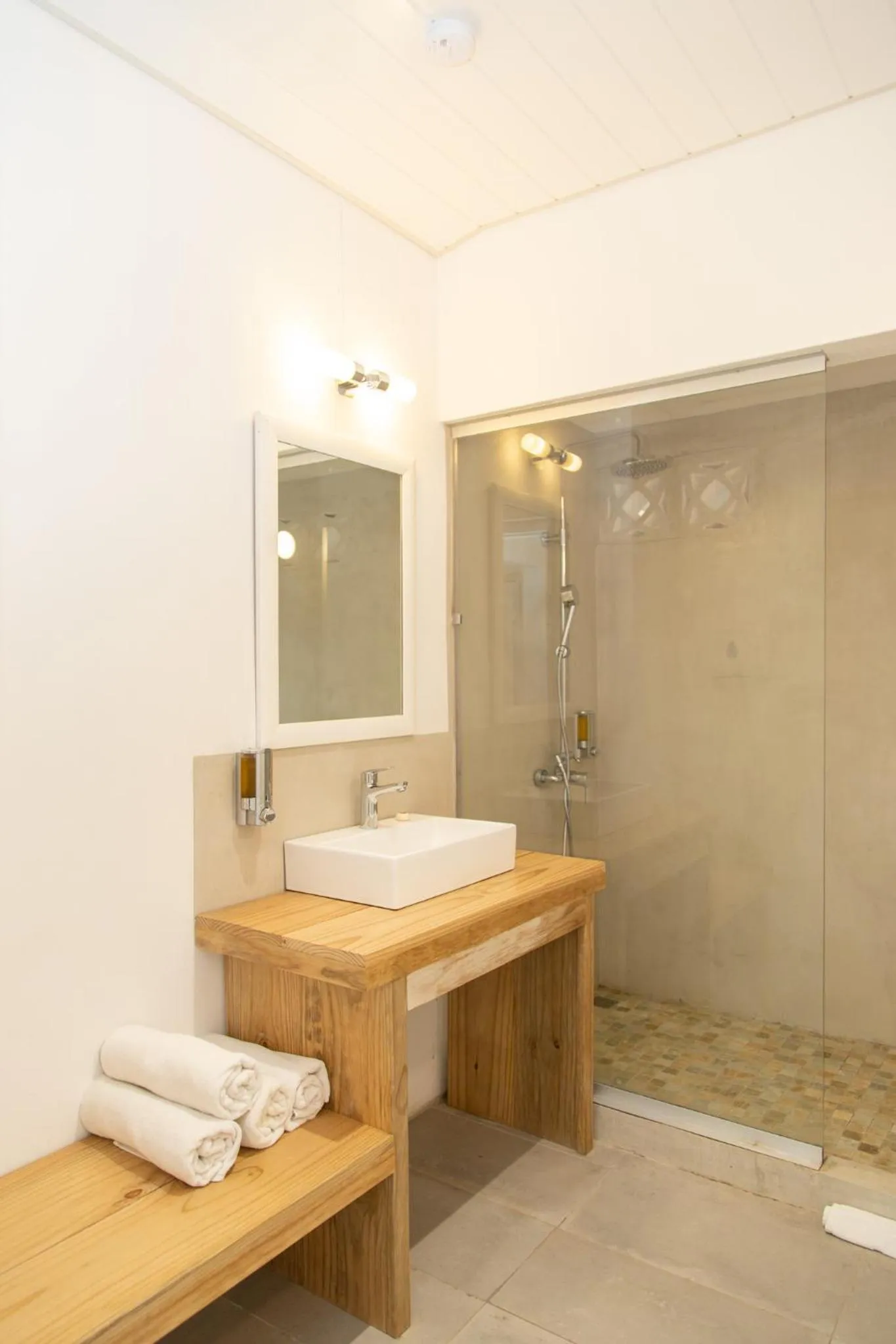 Bathroom in Tropical Attitude (Adults Only)