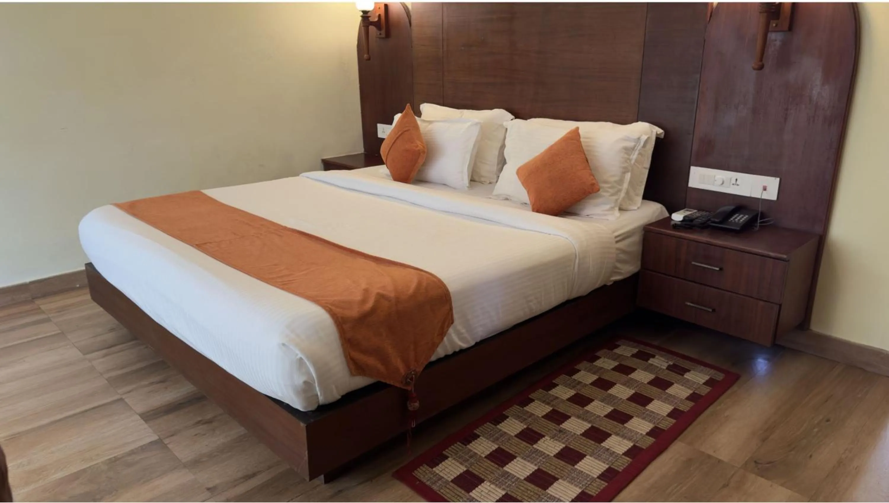 Bedroom, Bed in Indeevara Luxury Resort and Spa, Wayanad