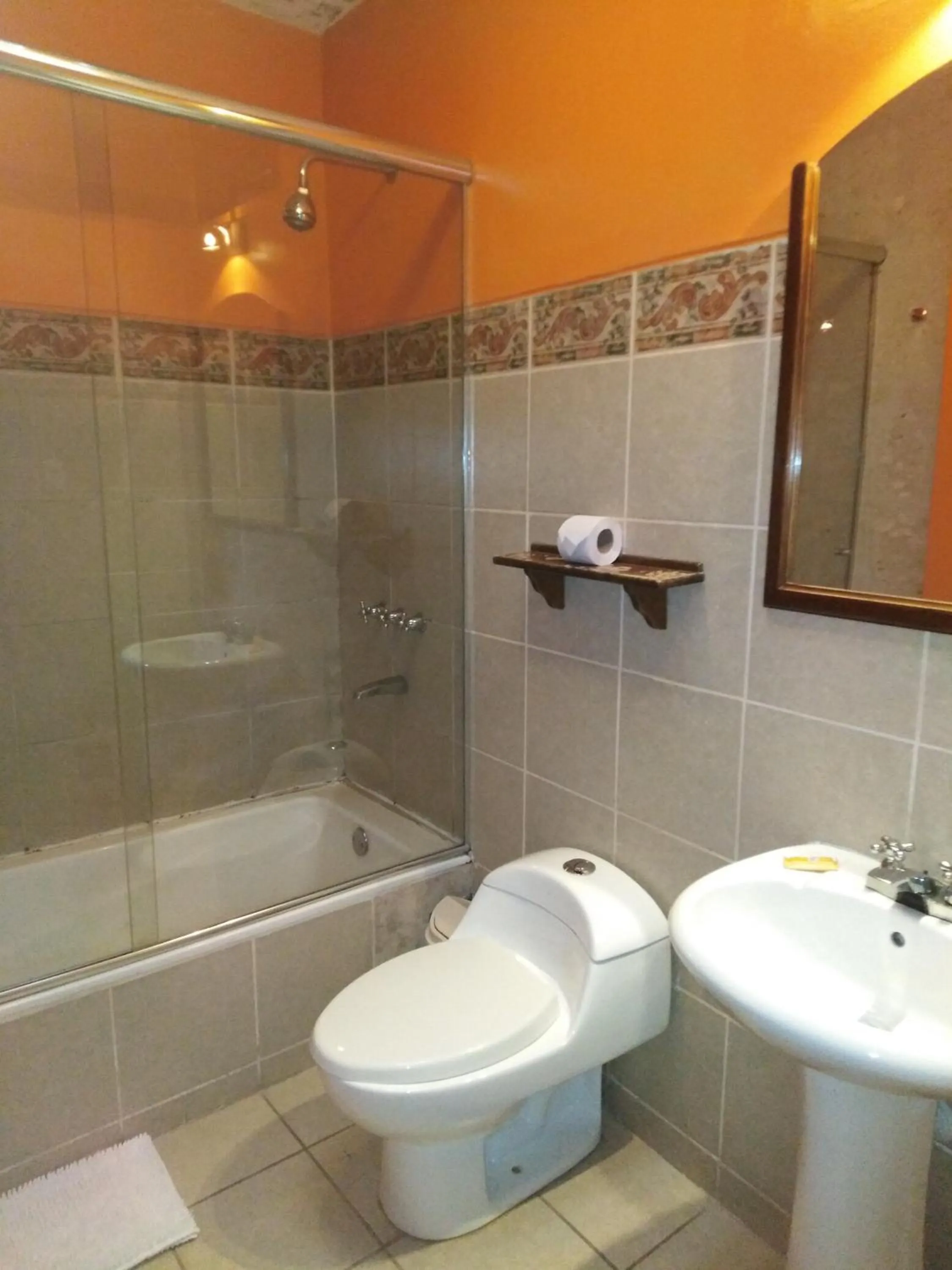 Bathroom in Casablanca Hostal