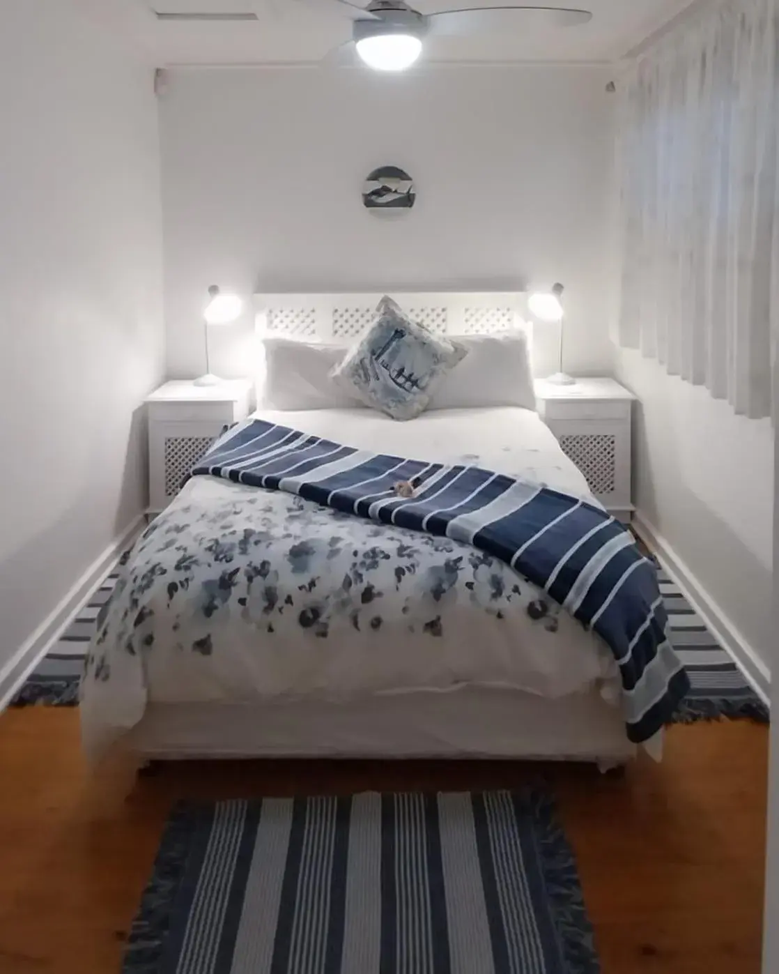 Budget Double Room - single occupancy in On the Bay Budget Double Room - single occupancy in On the Bay