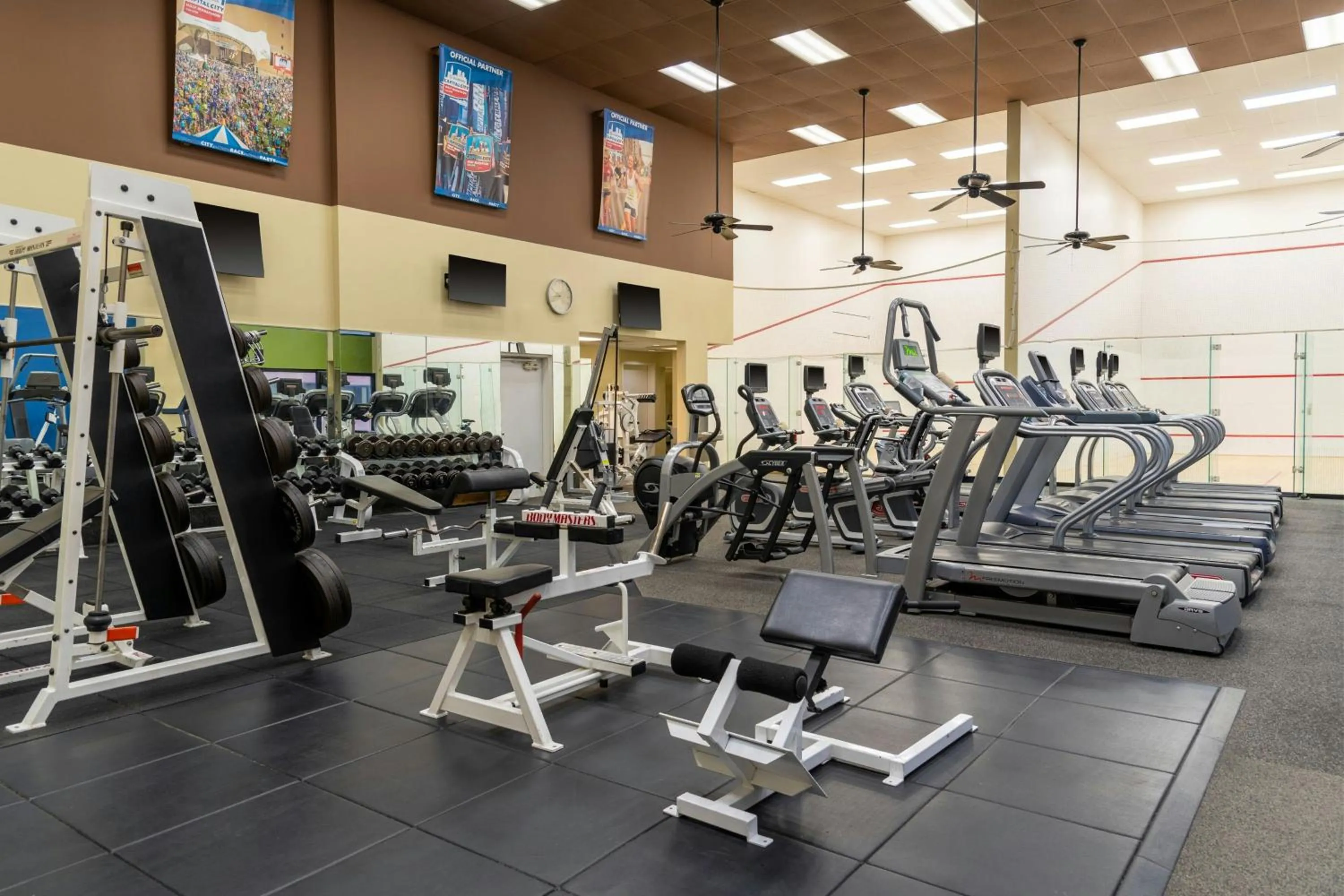 Fitness centre/facilities in The Capital Suites Hotel
