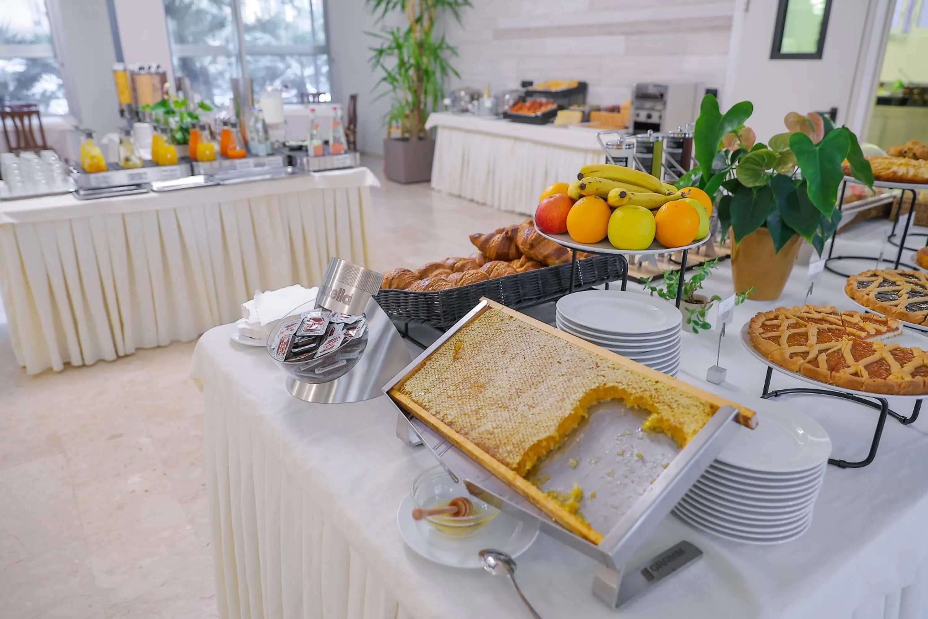 Breakfast in Hotel & Apartments Sasso