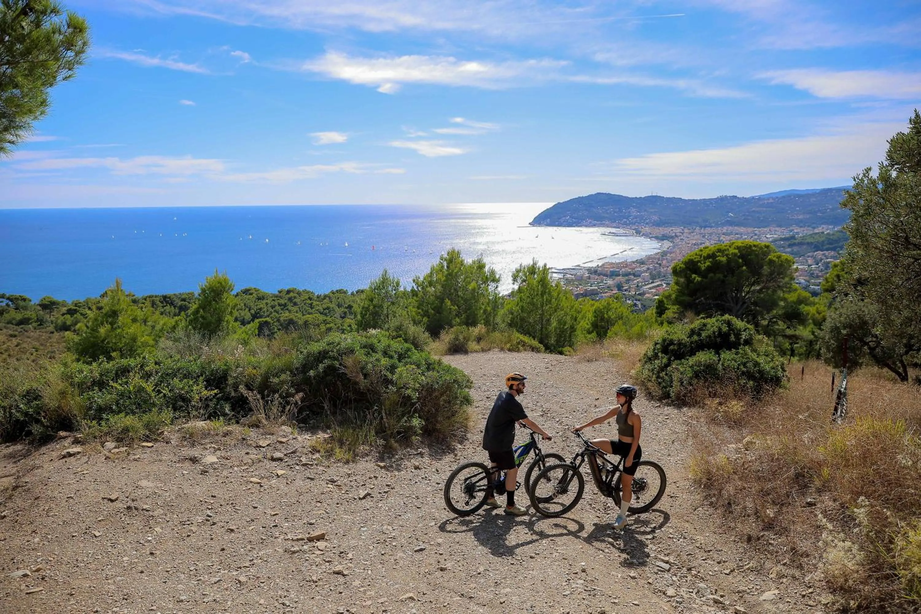 Cycling in Hotel & Apartments Sasso