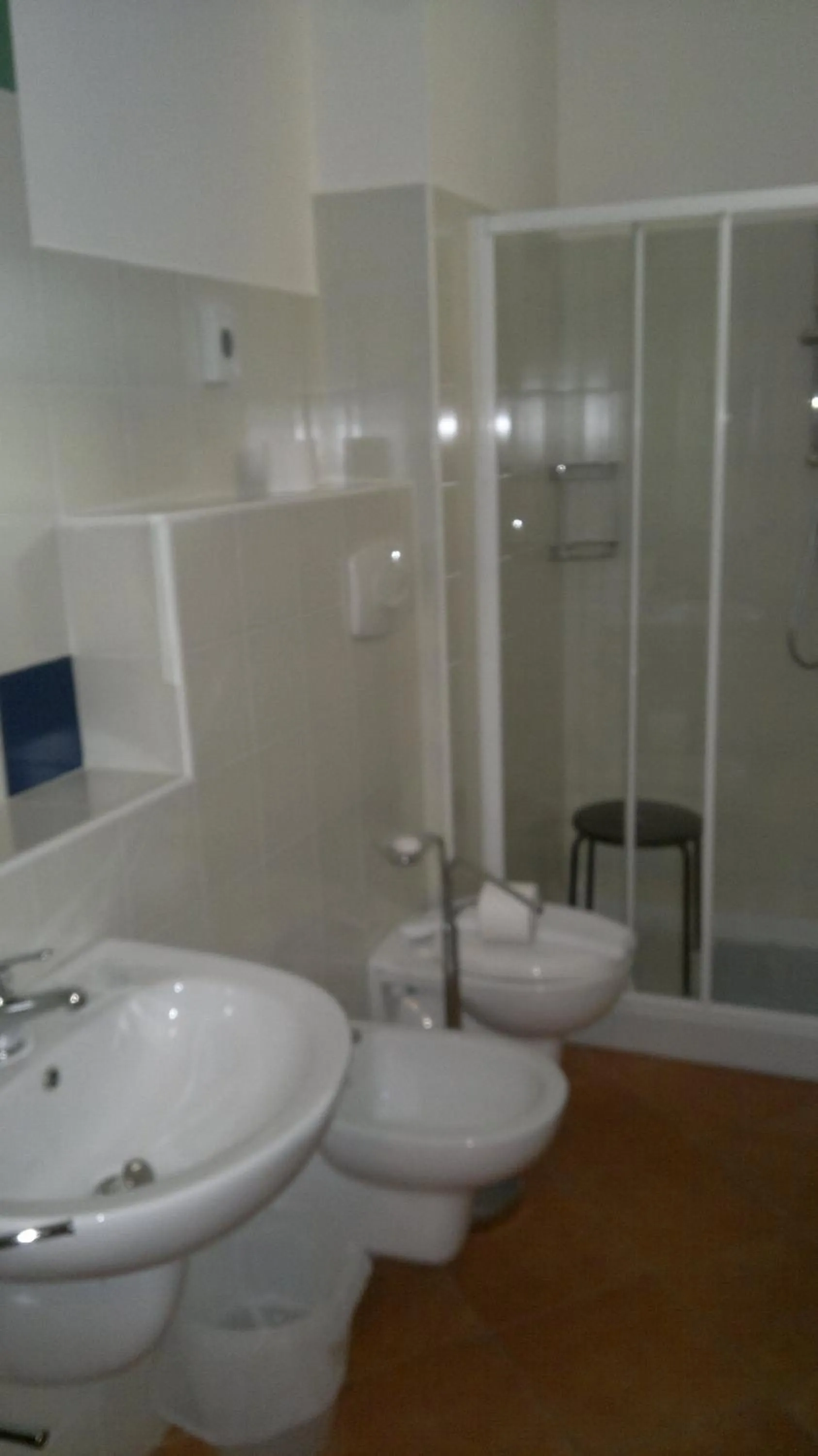 Bathroom in Hotel Leuco'