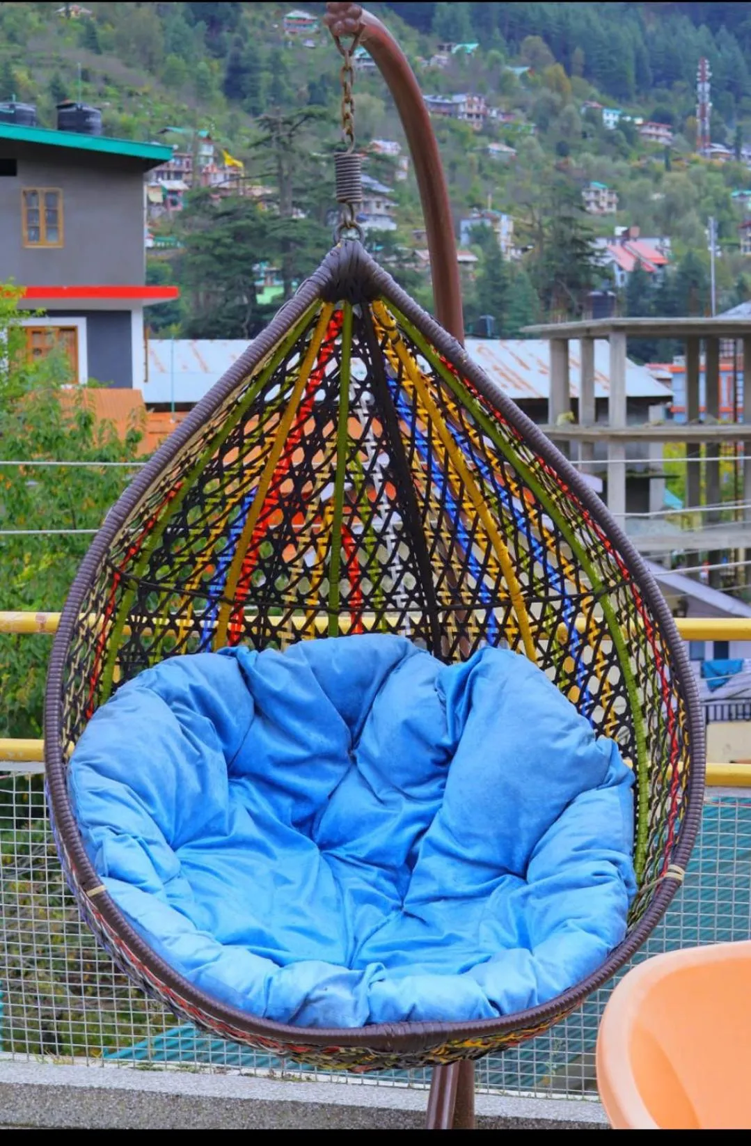 Hotel Hilltop At Mall Road Manali With Open Terrace