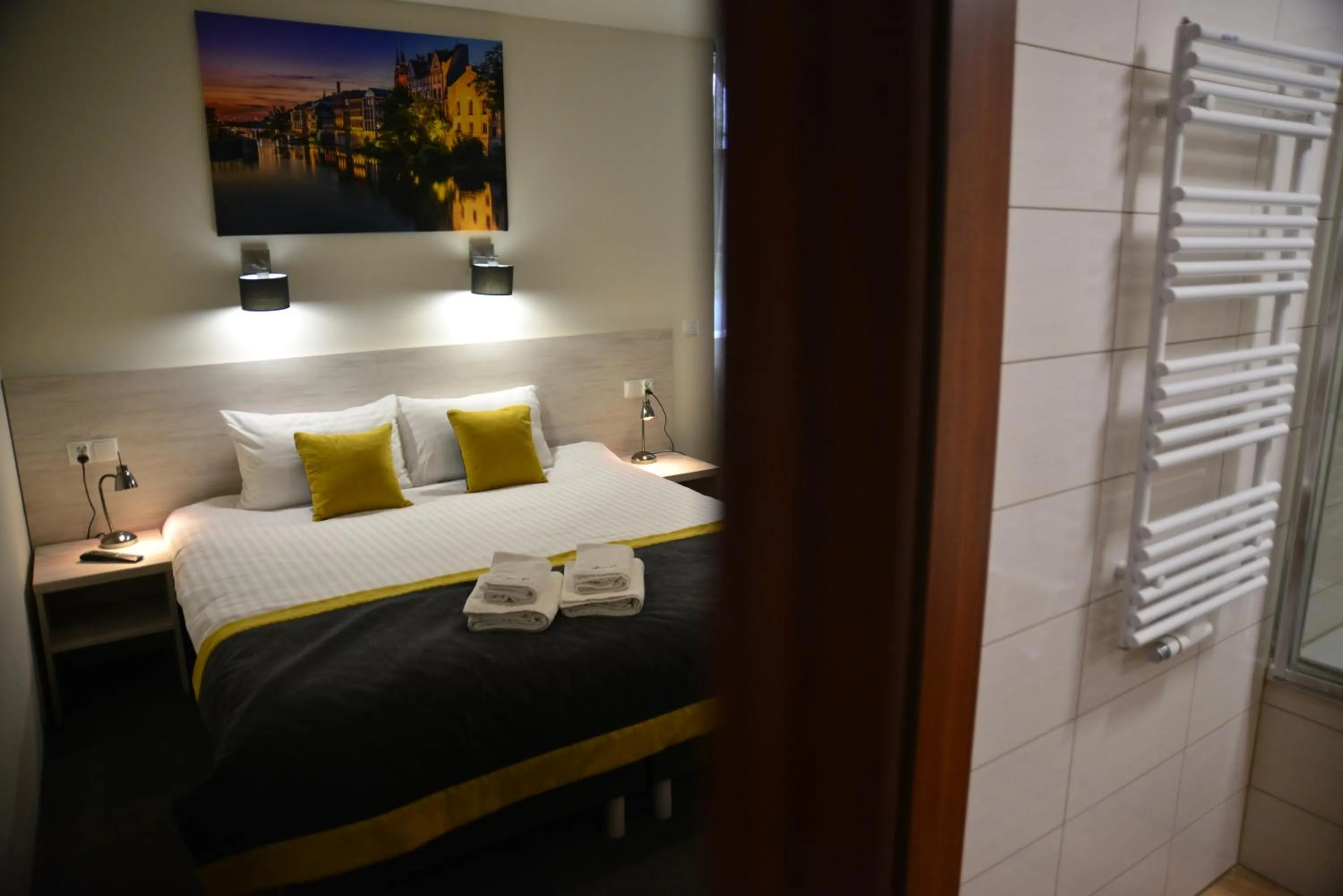 Bed in Centrum Restauracyjno-Hotelowe Florres