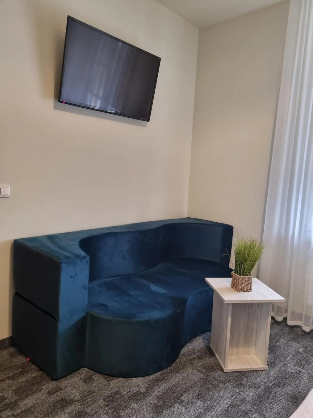 TV and multimedia in Centrum Restauracyjno-Hotelowe Florres