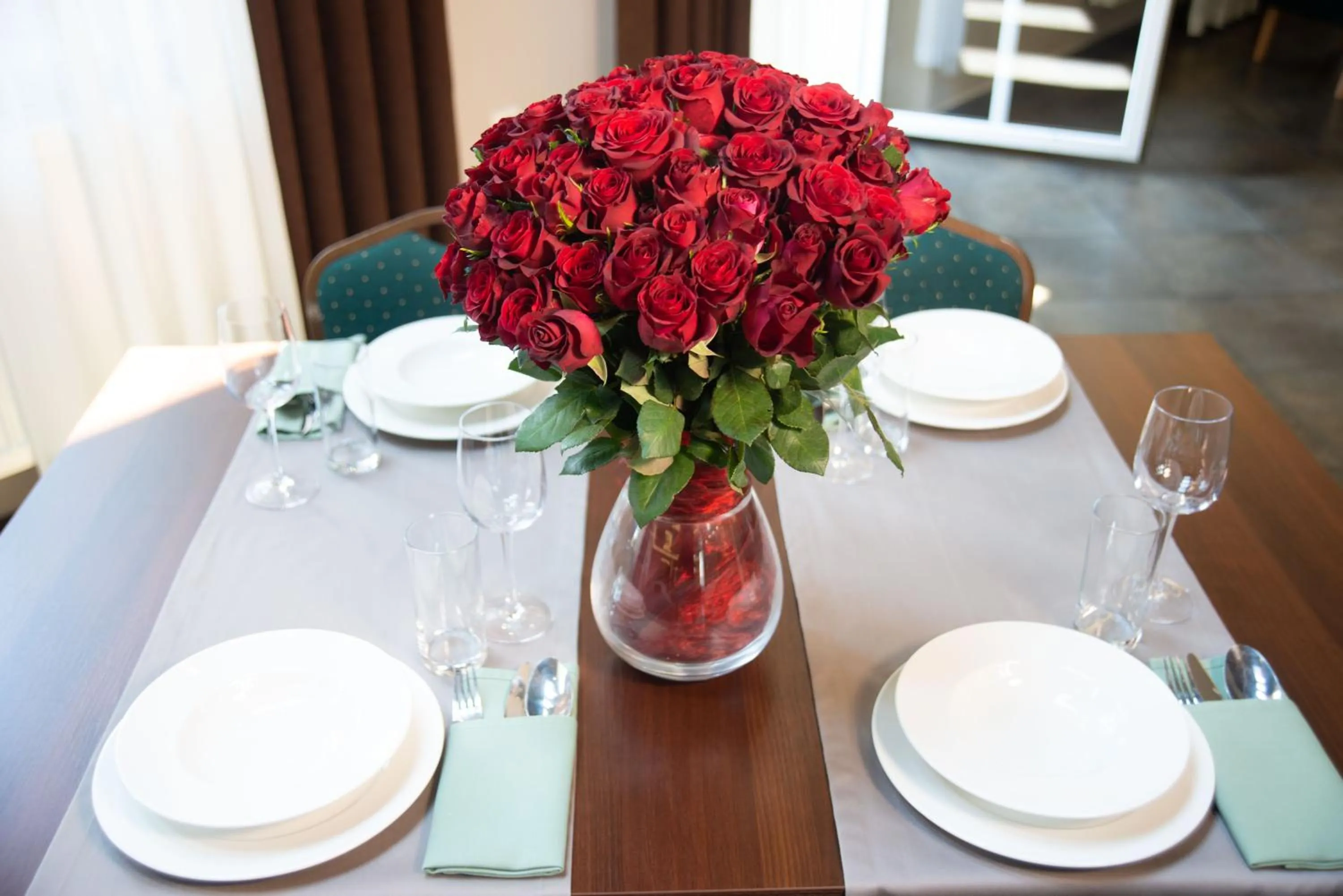 Restaurant/places to eat in Centrum Restauracyjno-Hotelowe Florres