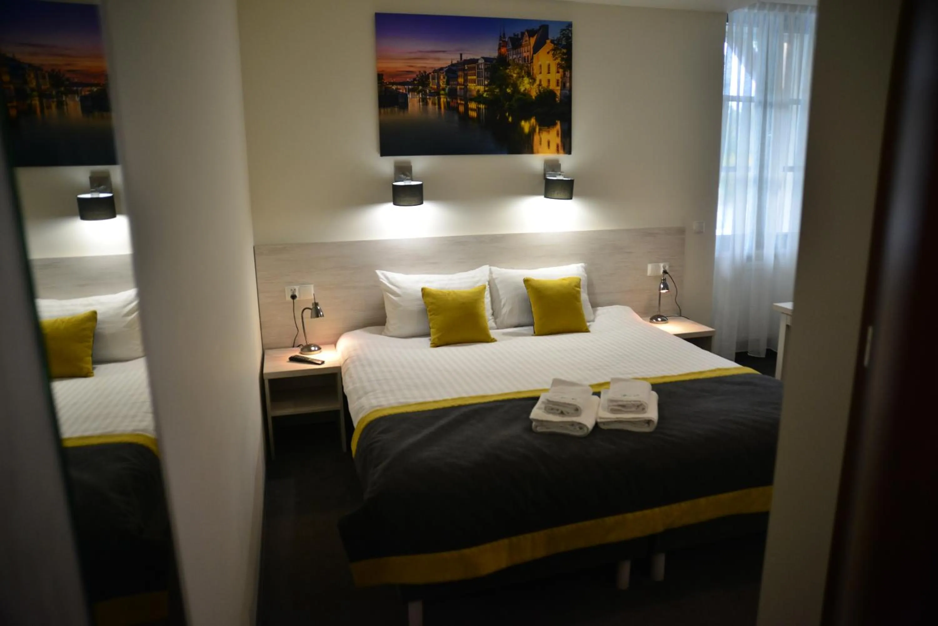 Bed in Centrum Restauracyjno-Hotelowe Florres