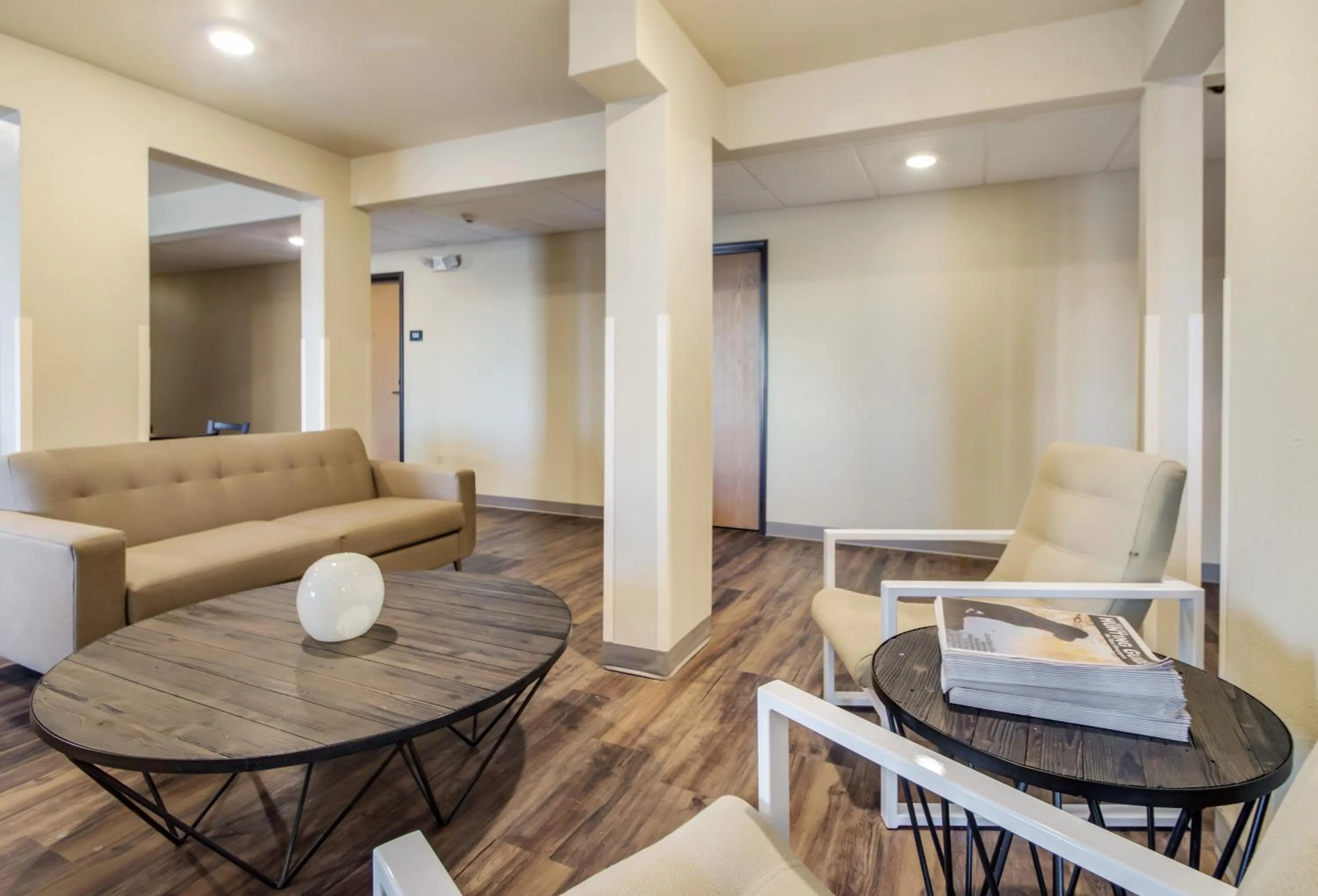 Lobby or reception in Econo Lodge Burlington I-70