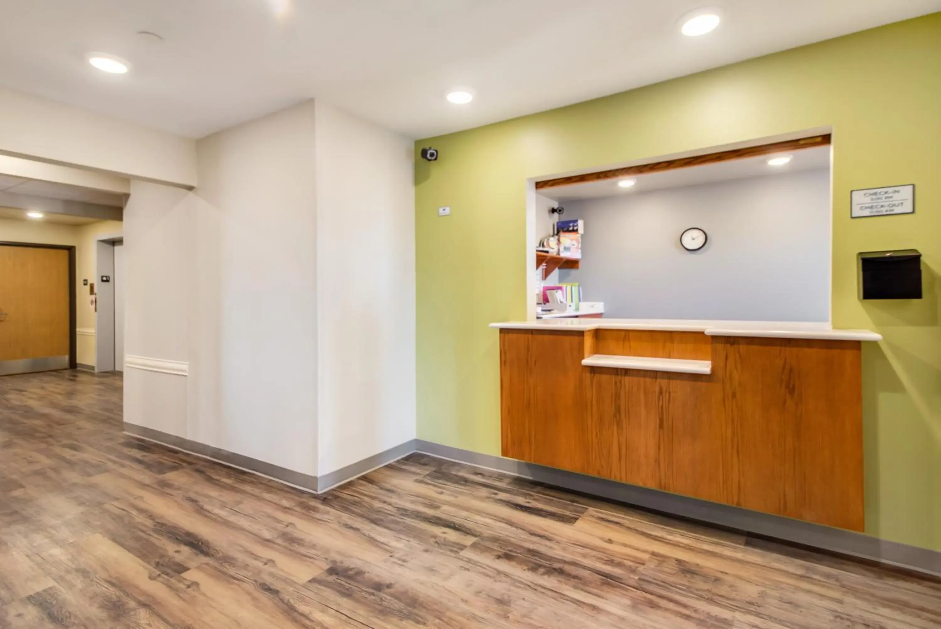 Lobby or reception in Econo Lodge Burlington I-70 Lobby or reception in Econo Lodge Burlington I-70