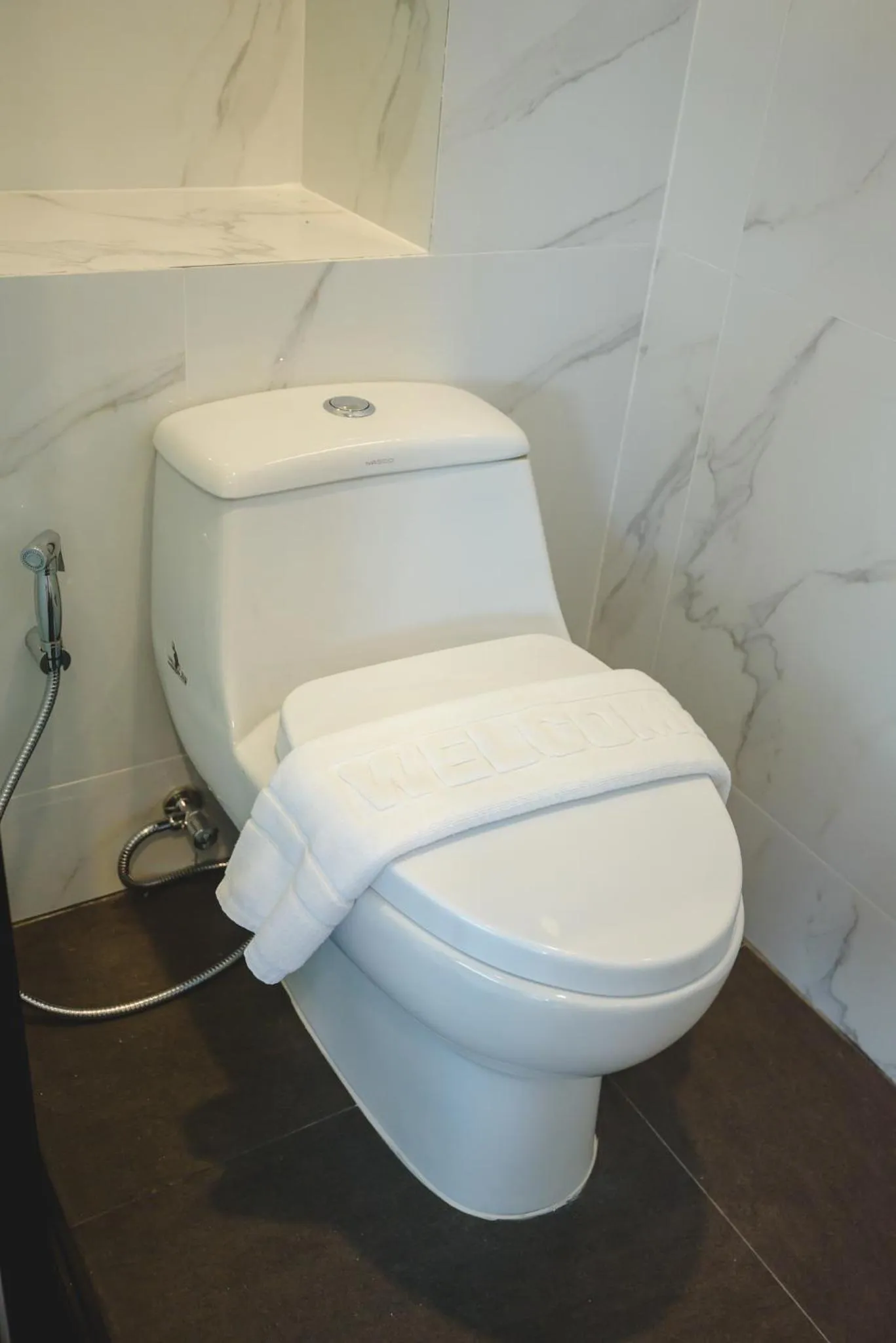 Phuengluang Riverside Hotel Chanthaburi