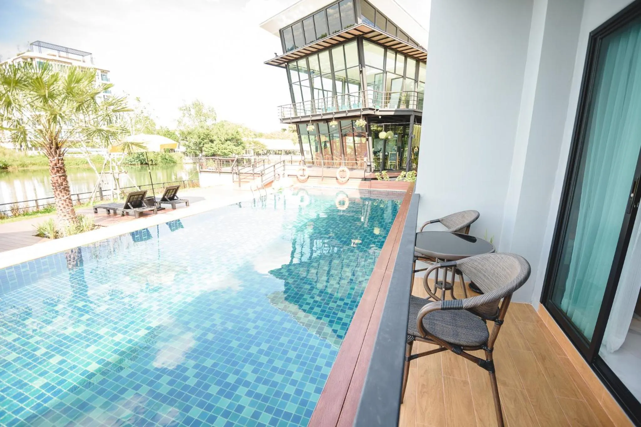 Phuengluang Riverside Hotel Chanthaburi