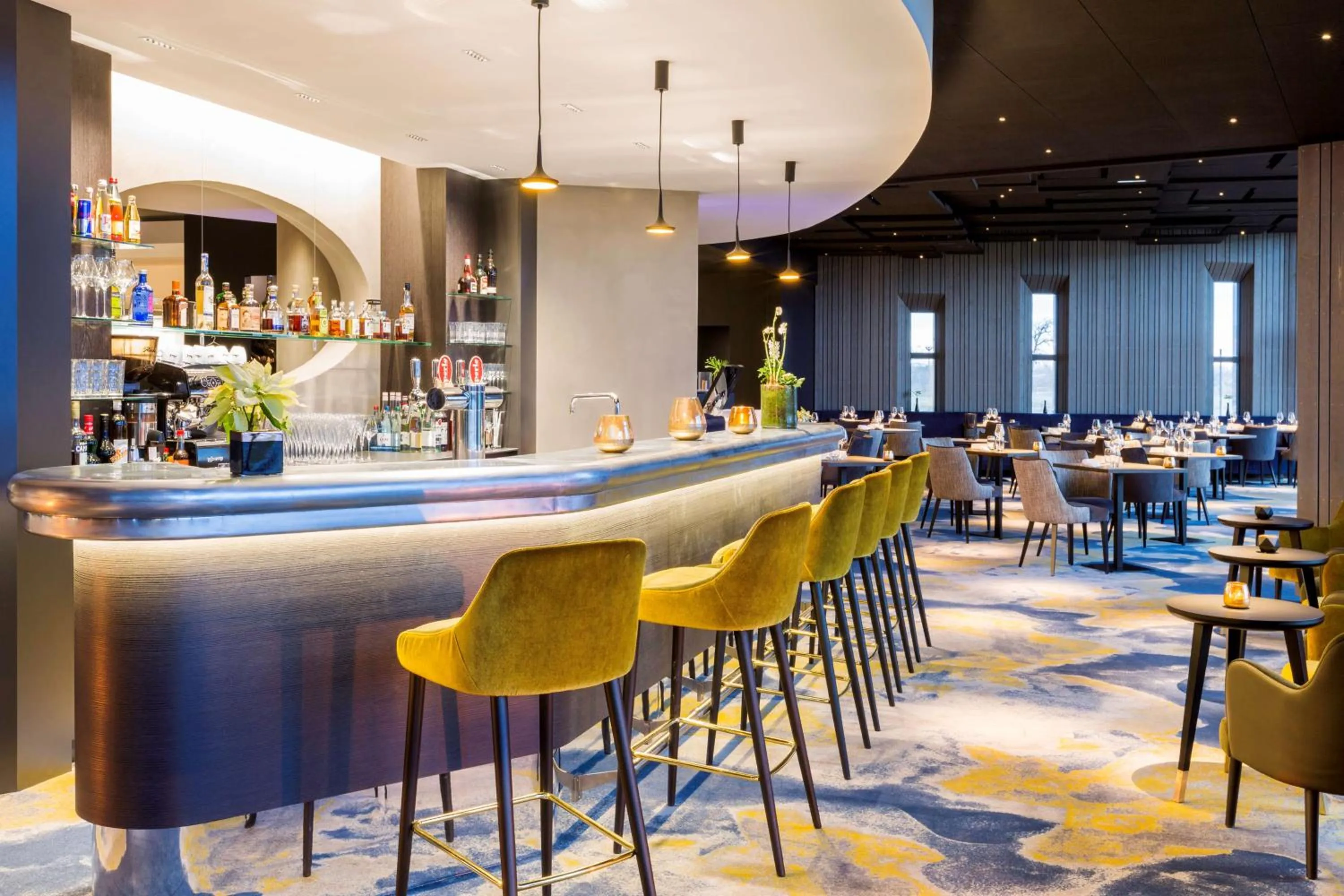 Lounge or bar in Best Western Plus Hotel & Restaurant Les Humanistes Colmar Nord