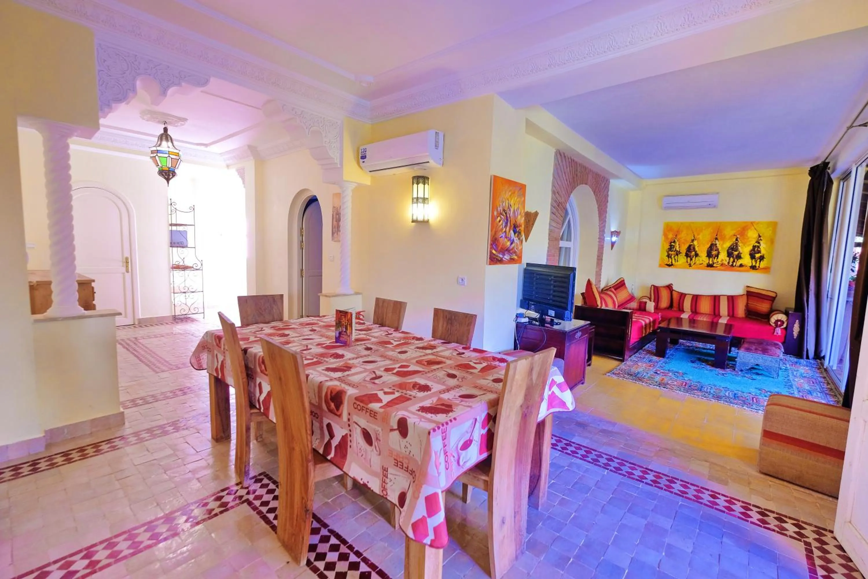 Communal lounge/ TV room in Hacienda Marrakech