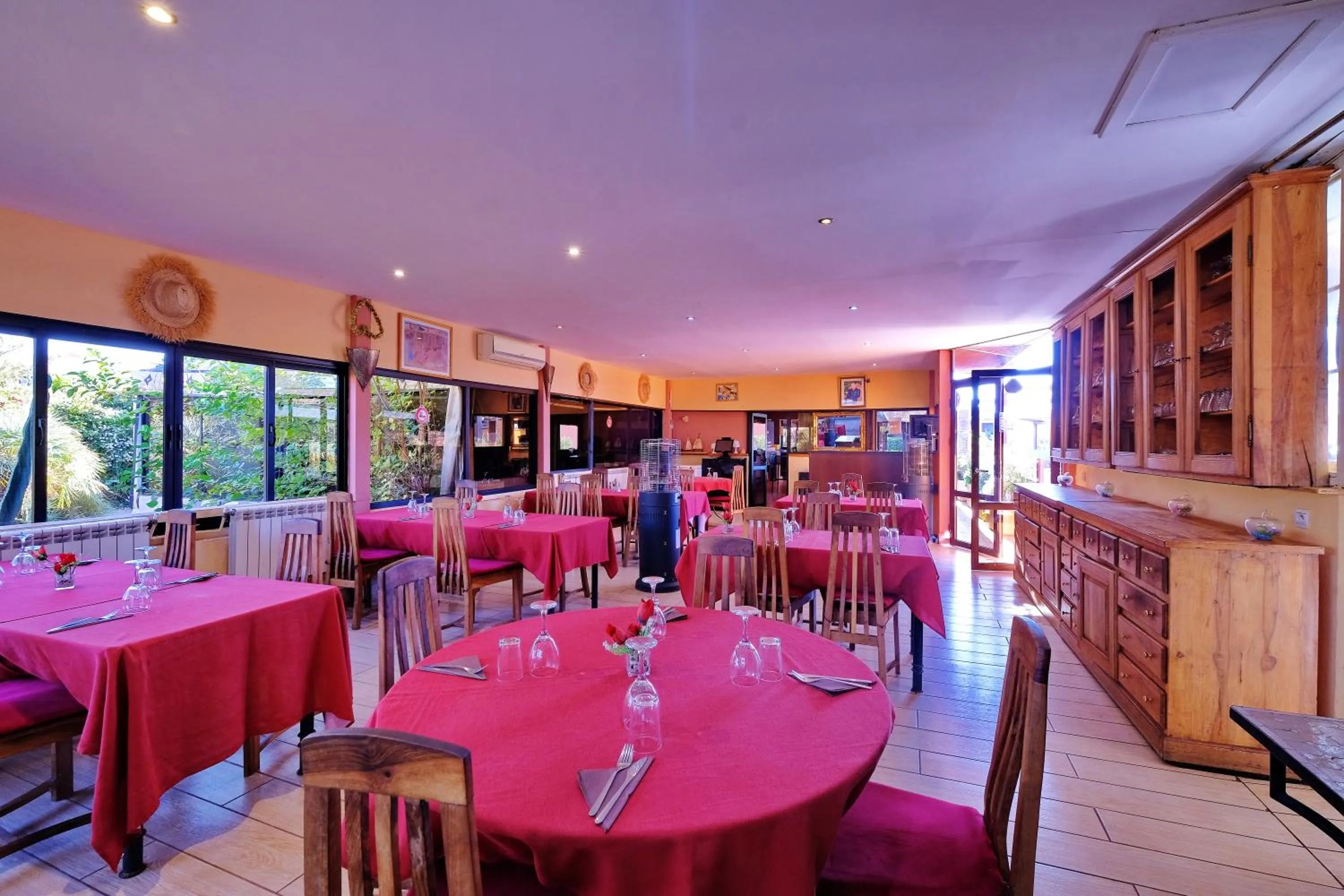 Restaurant/places to eat in Hacienda Marrakech