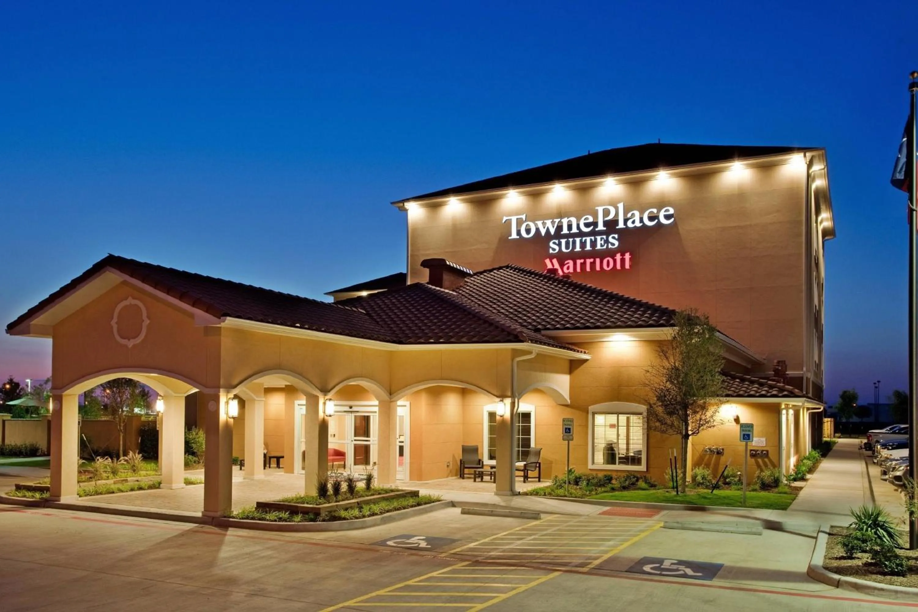 Property building in TownePlace Suites by Marriott Midland
