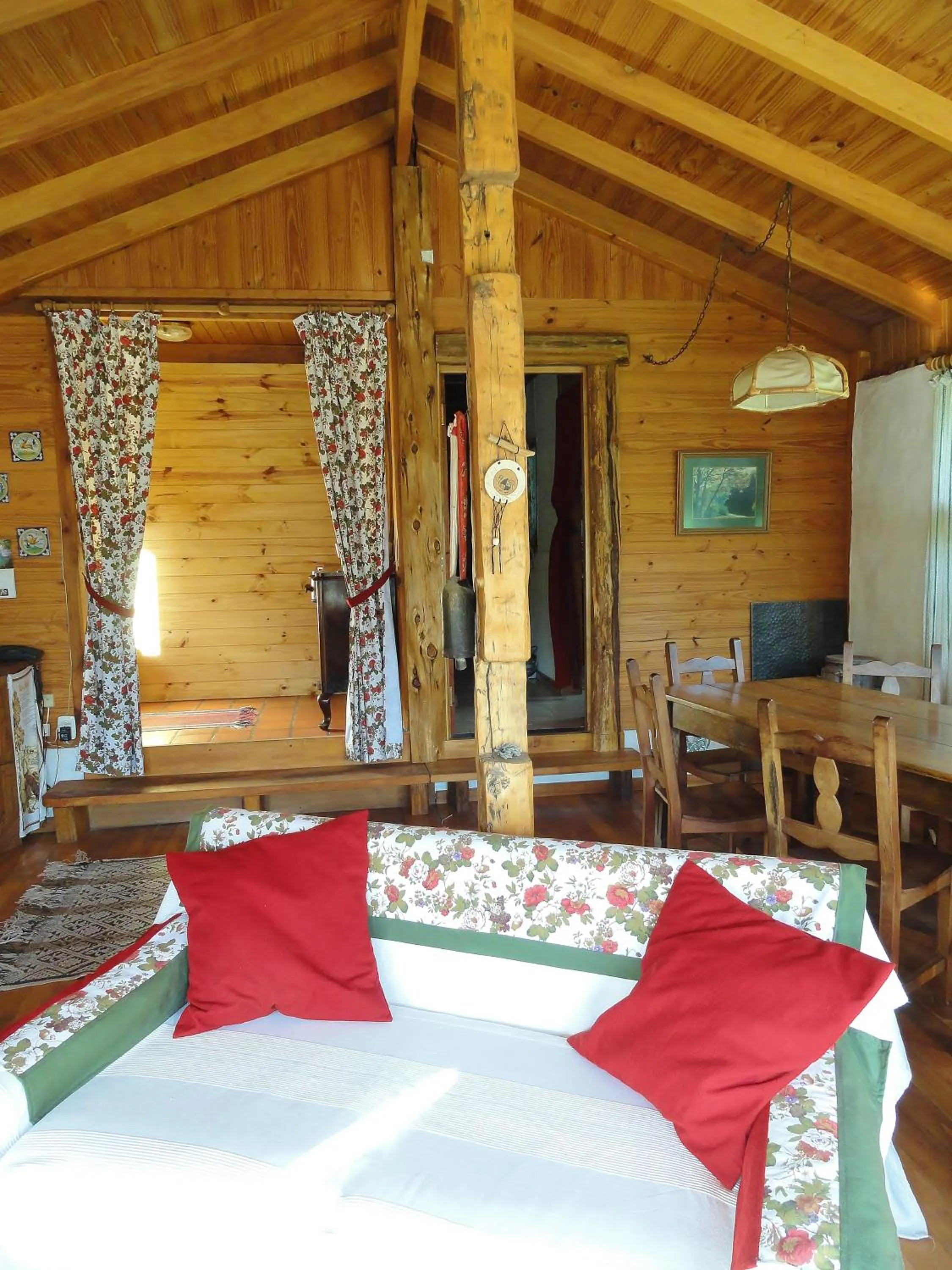 Restaurant/places to eat, Bed in Las Vertientes Lodge